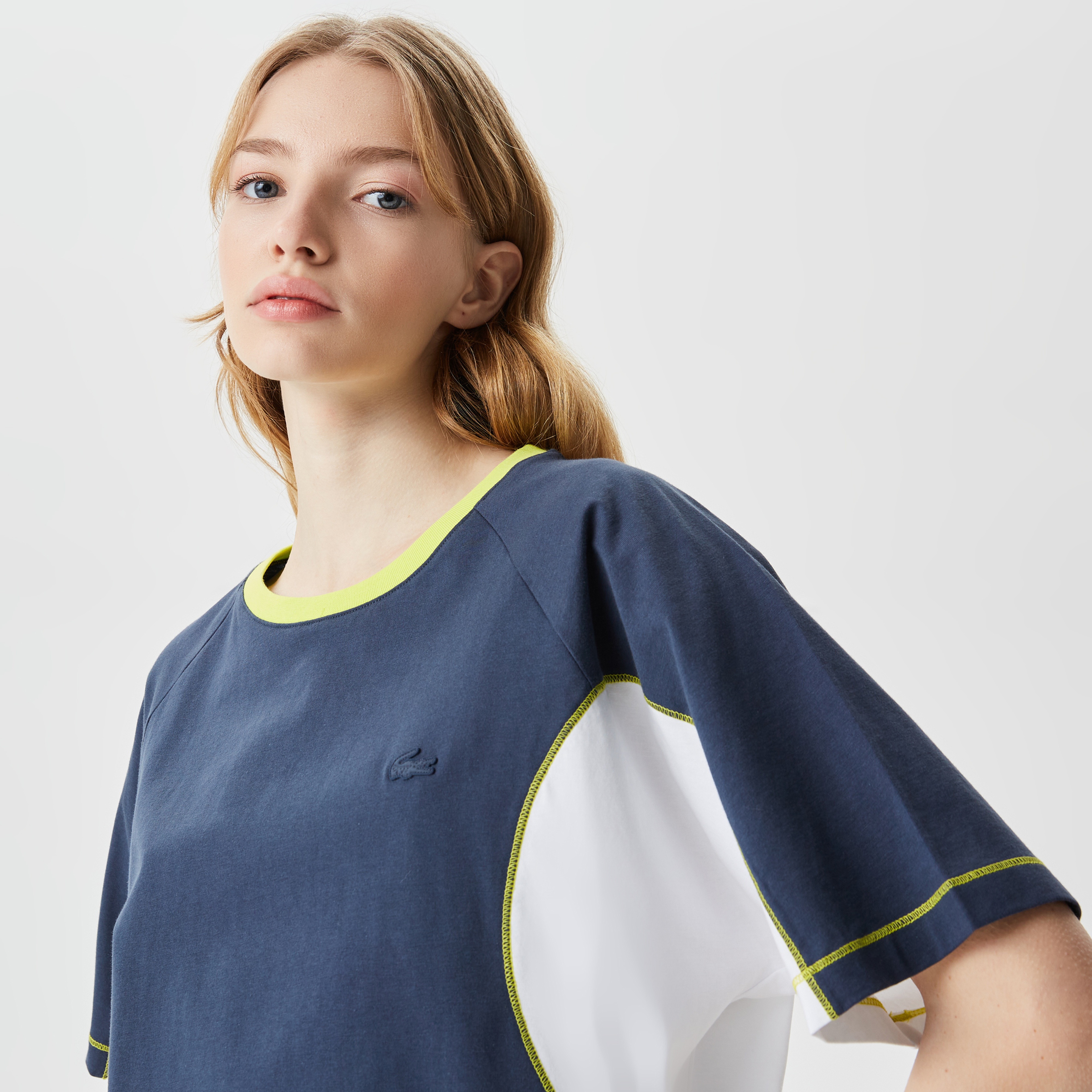 Kadın Loose Fit Bisiklet Yaka Renk Bloklu Lacivert T-Shirt