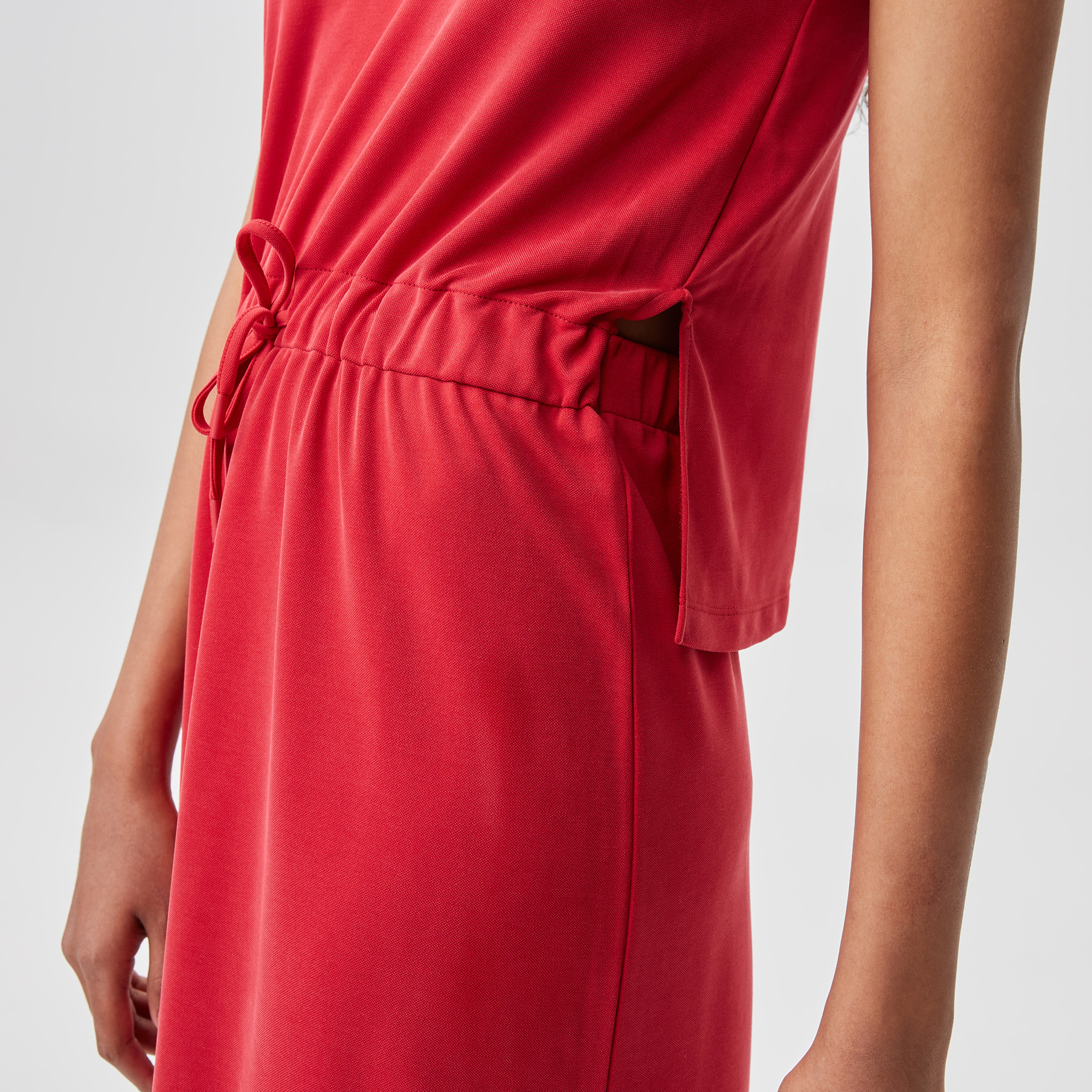 Kadın Loose Fit Kolsuz V Yaka Kırmızı Elbise