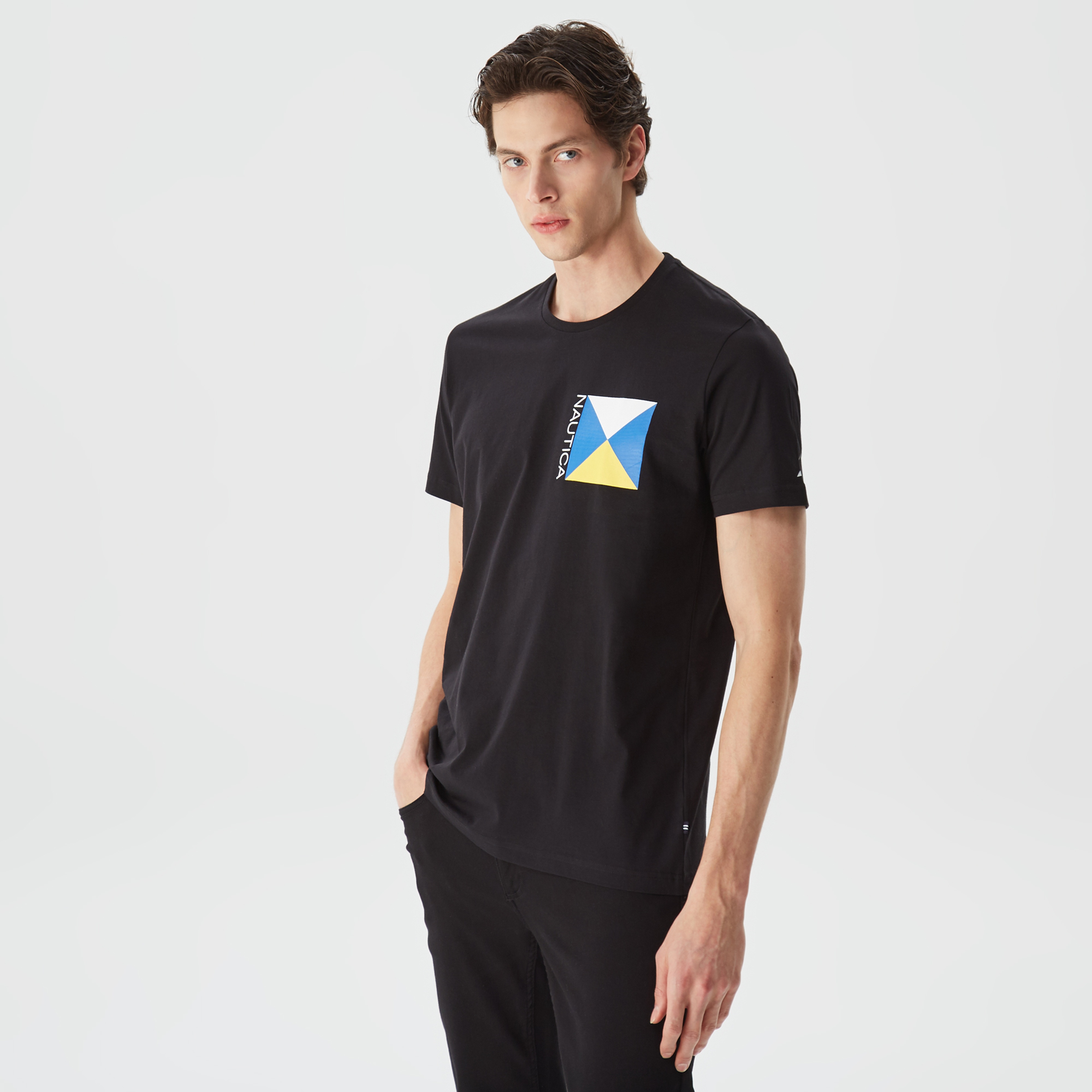Nautica Erkek Siyah Baskılı Standart Fit T-Shirt