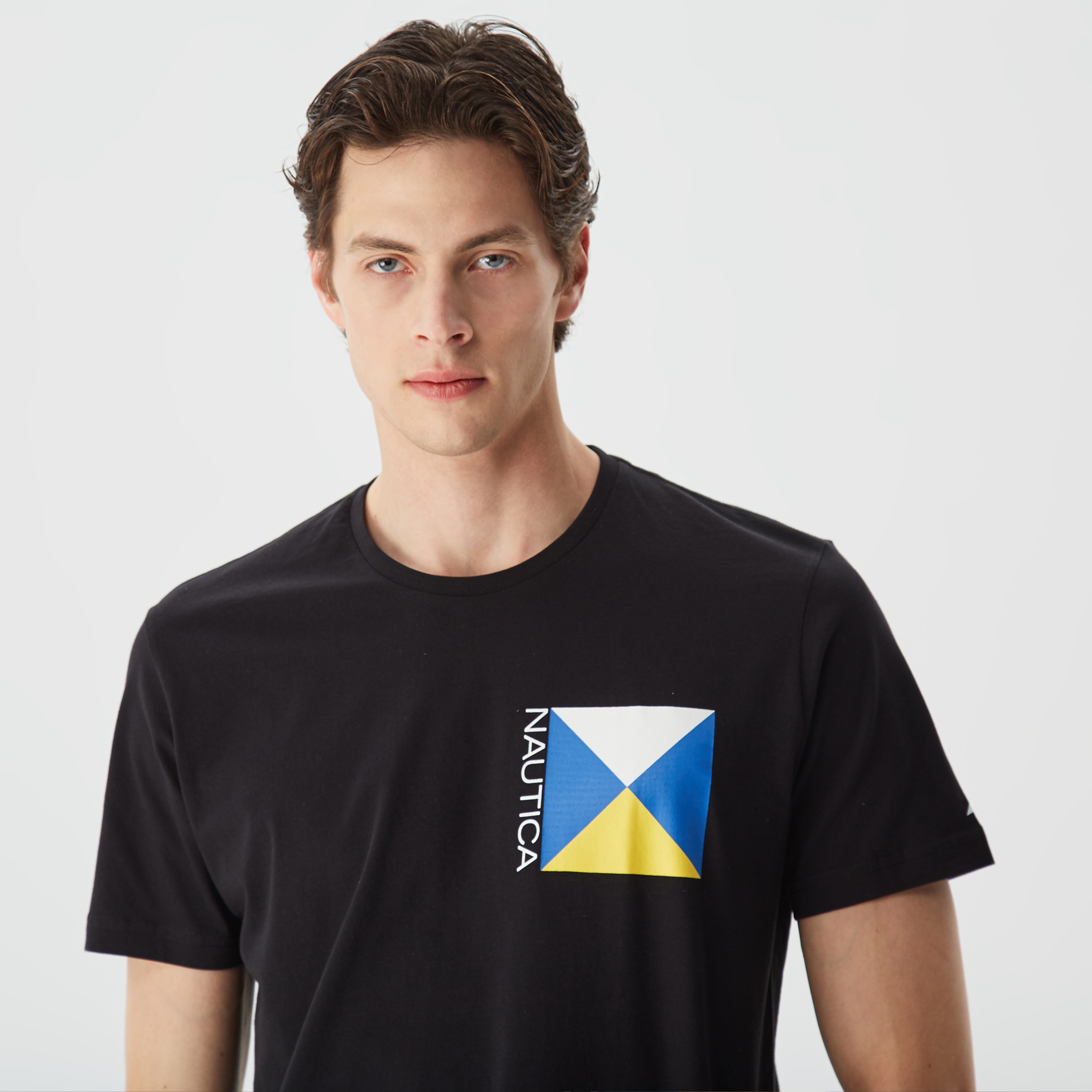 Nautica Erkek Siyah Baskılı Standart Fit T-Shirt