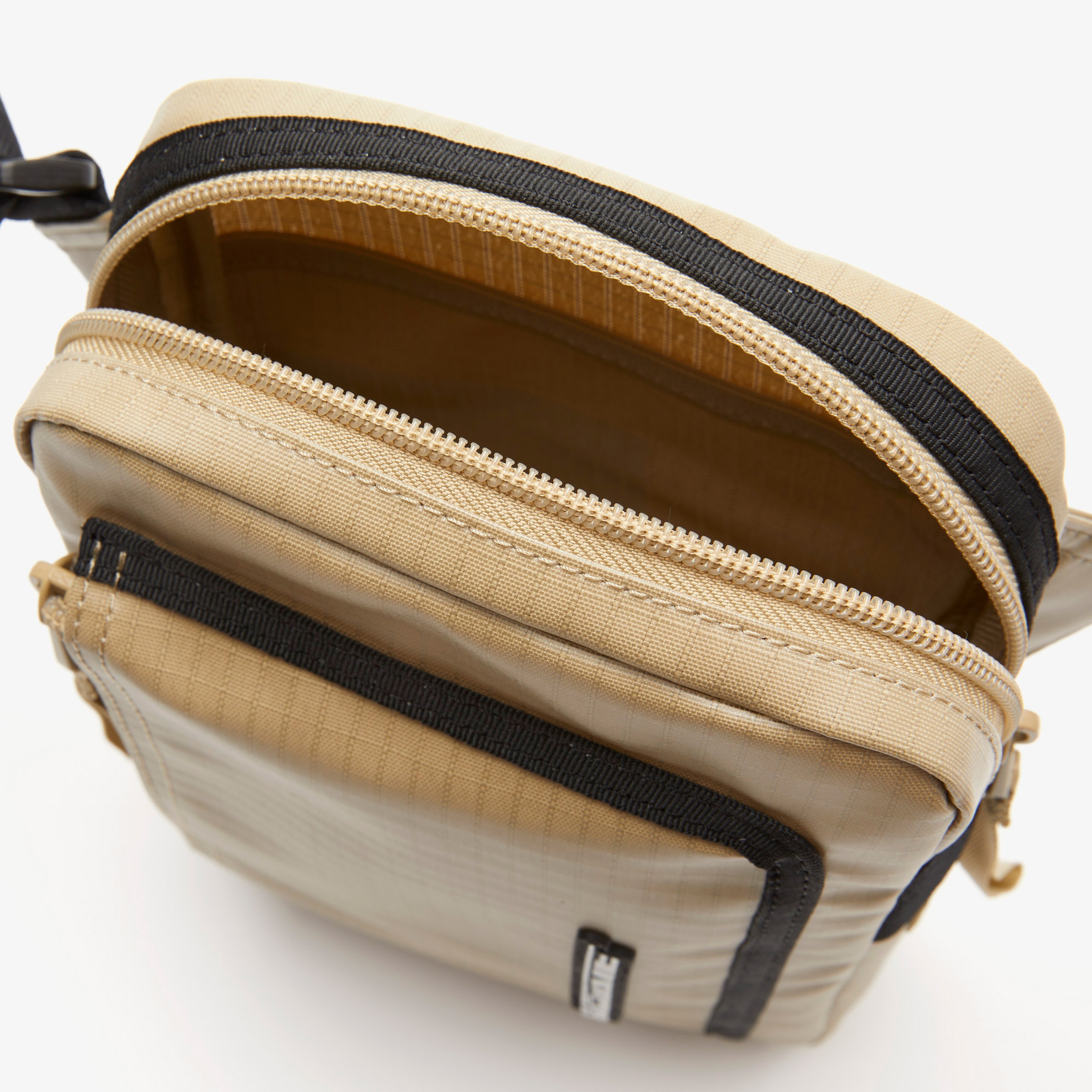 Erkek Bej Postacı Çantası