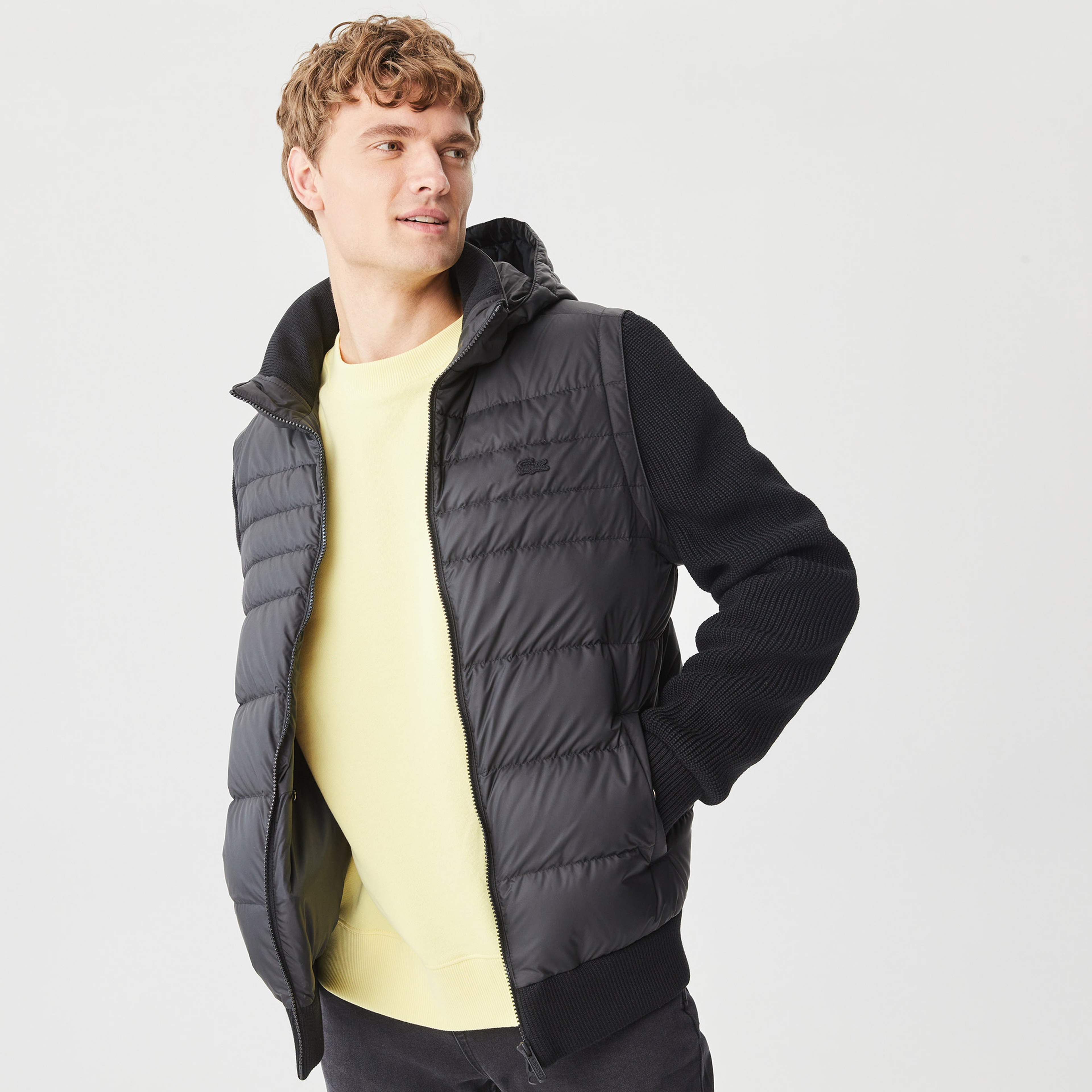 Lacoste Erkek Kapüşonlu Kapitone Renk Bloklu Siyah Mont