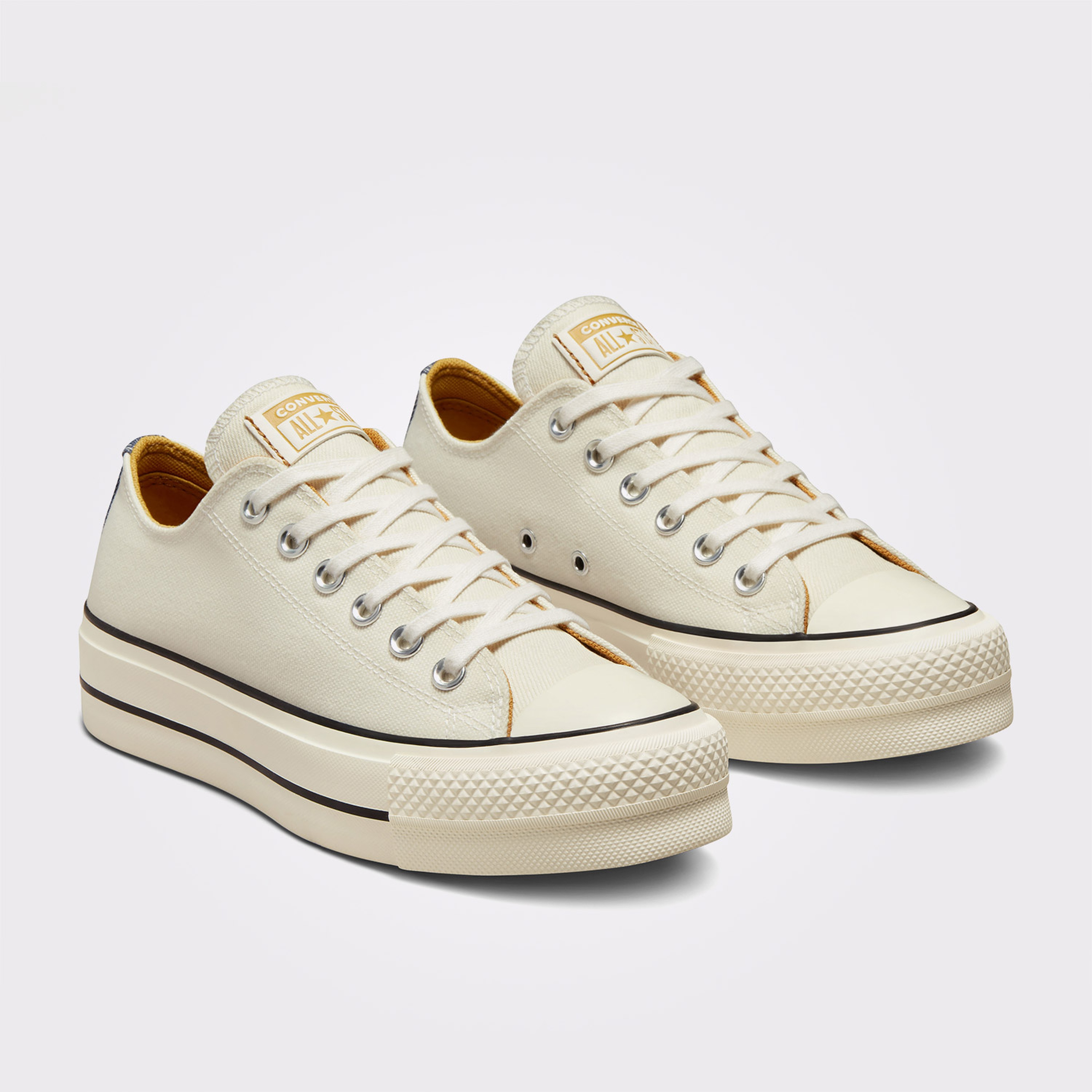 Converse Chuck Taylor All Star Lift Kadın Krem Sneaker