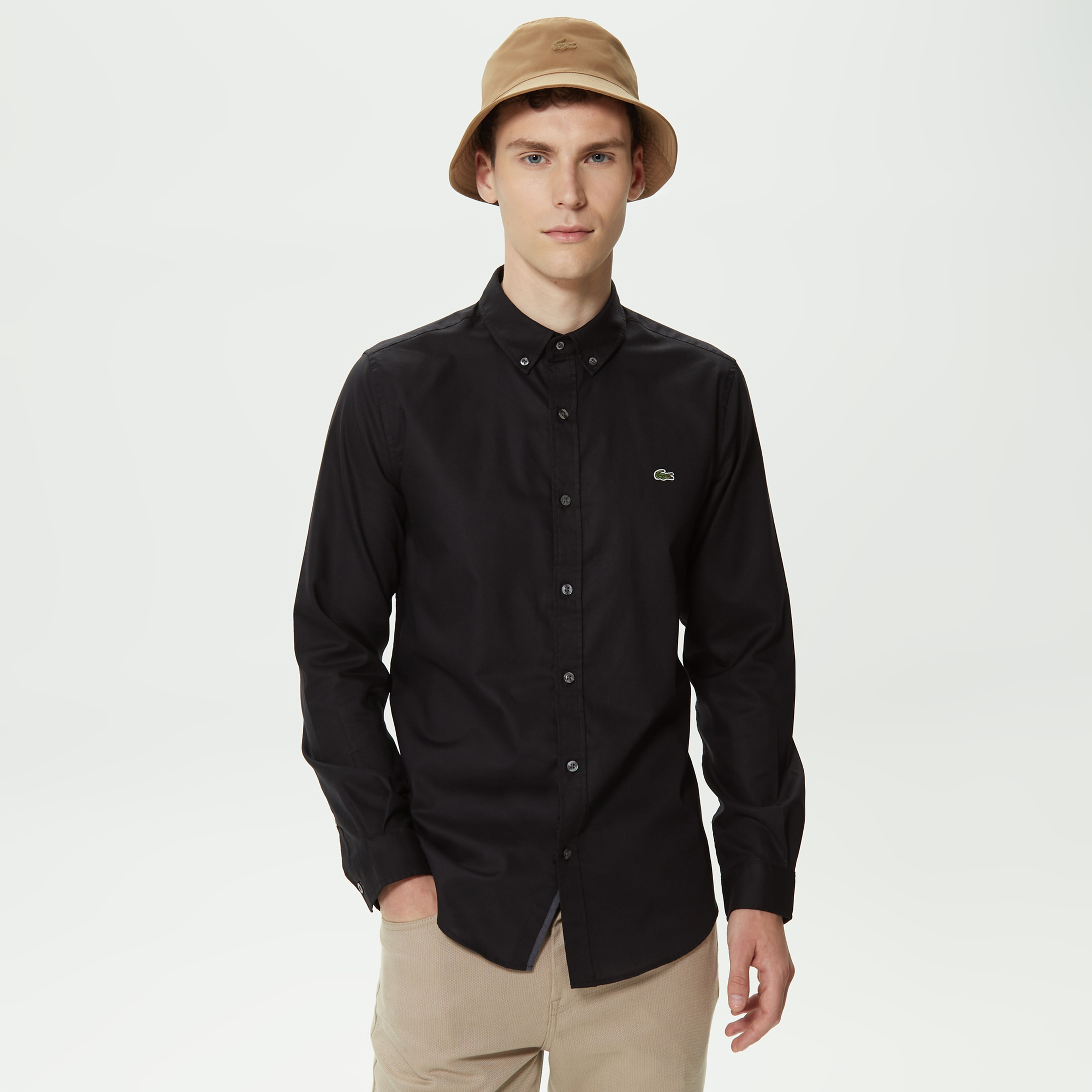 Erkek Slim Fit Düğmeli Yaka Siyah Gömlek