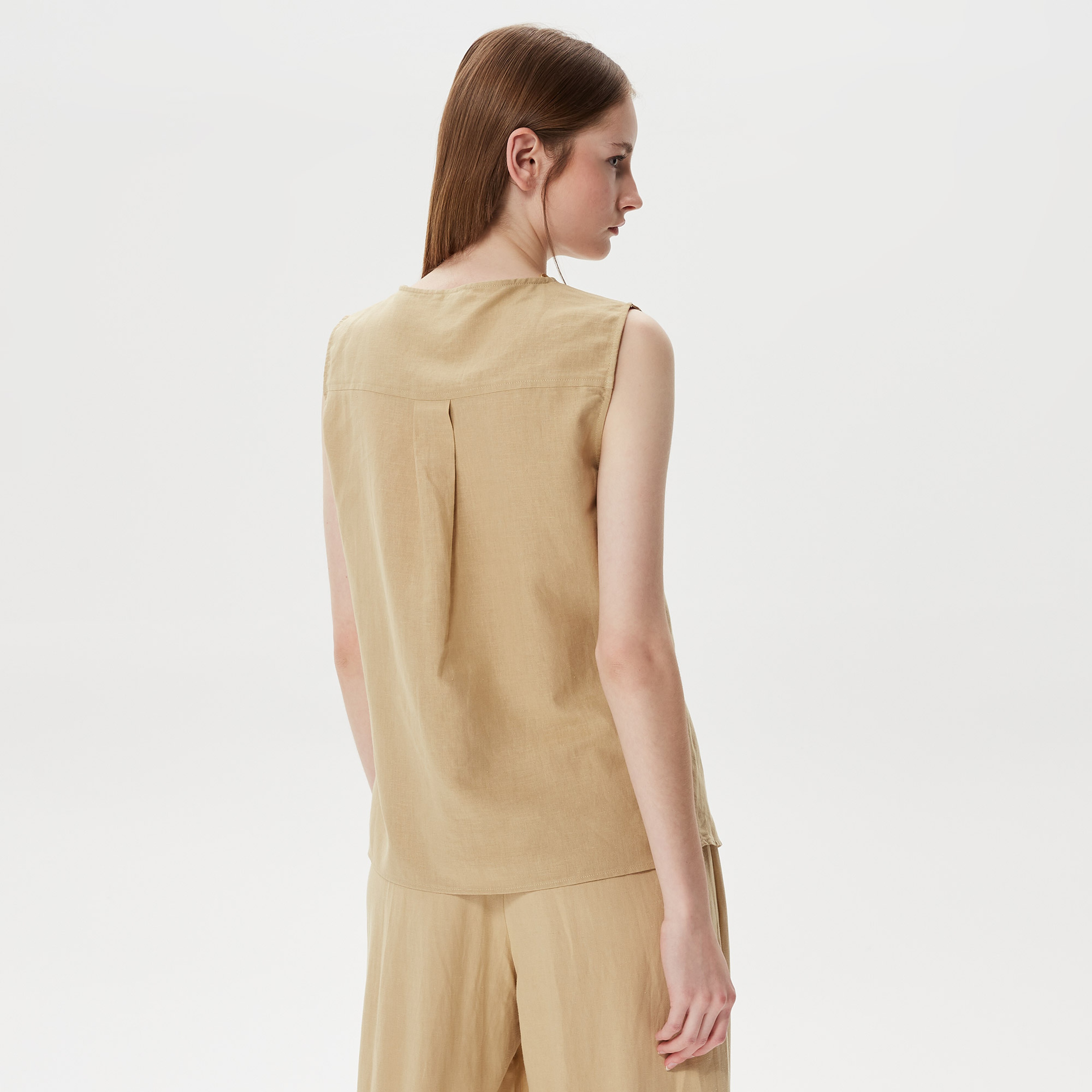 Nautica Kadın Bej Kolsuz Bluz