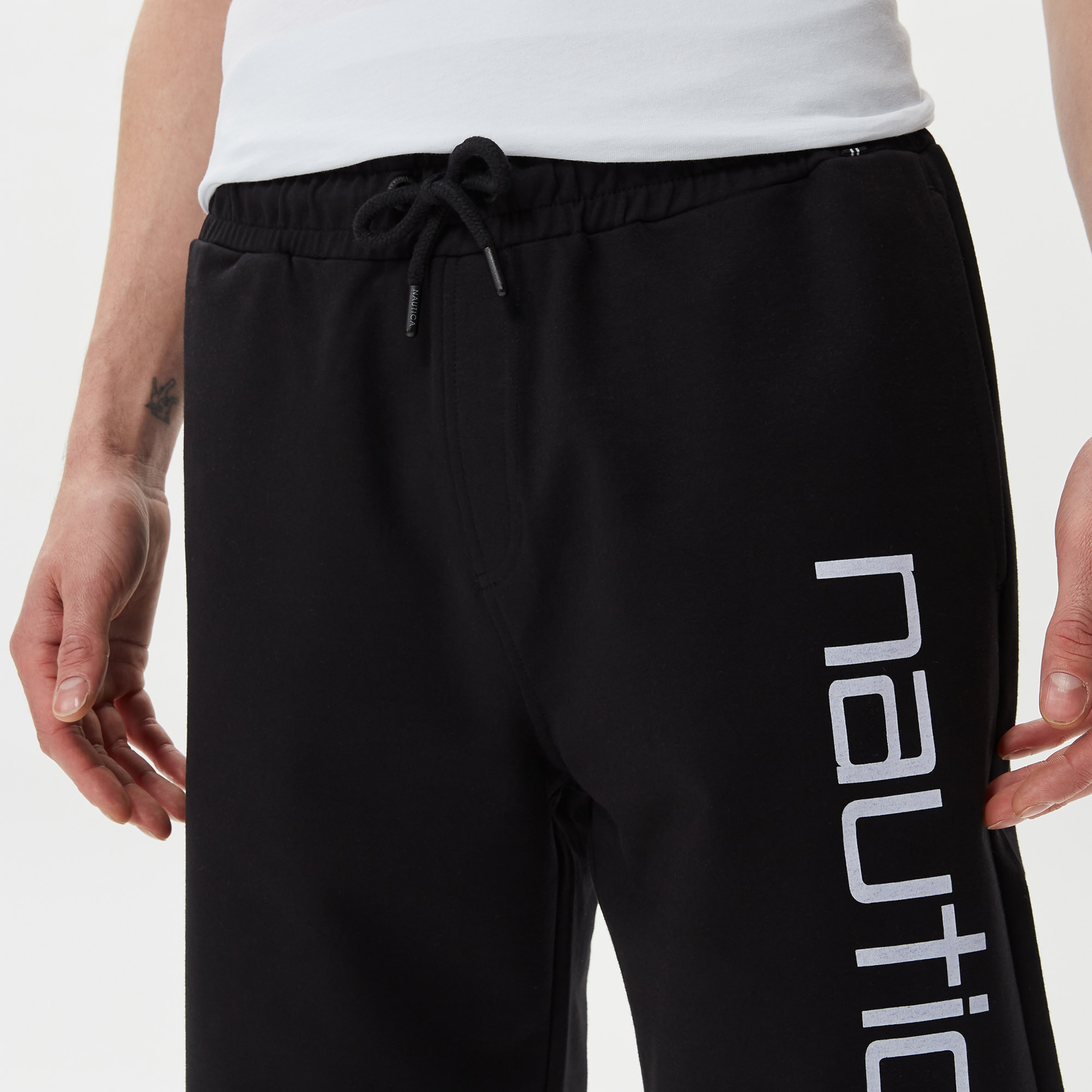 Nautica Erkek Siyah Baskılı Şort