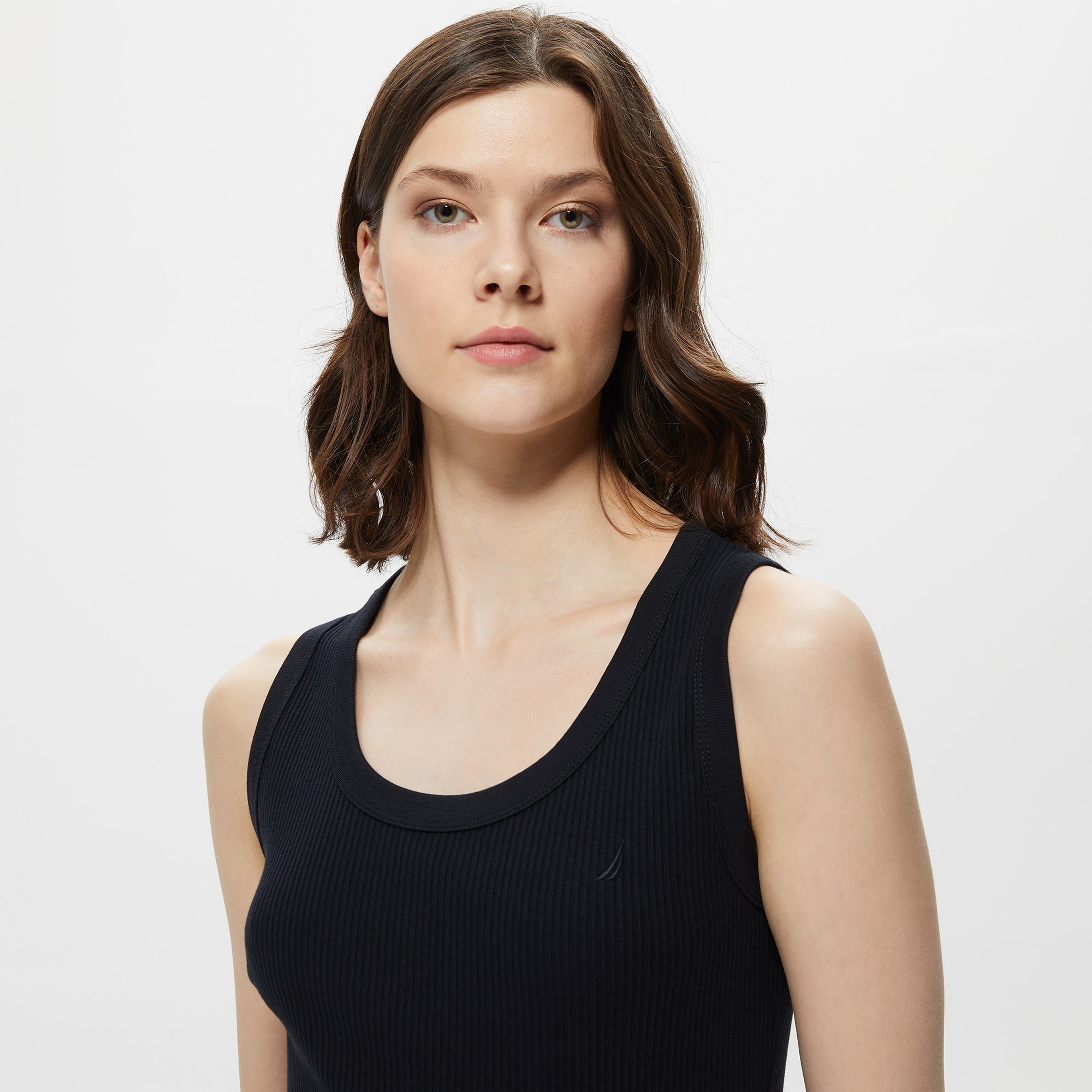 Nautica Kadın Siyah Slim Fit Kolsuz T-Shirt