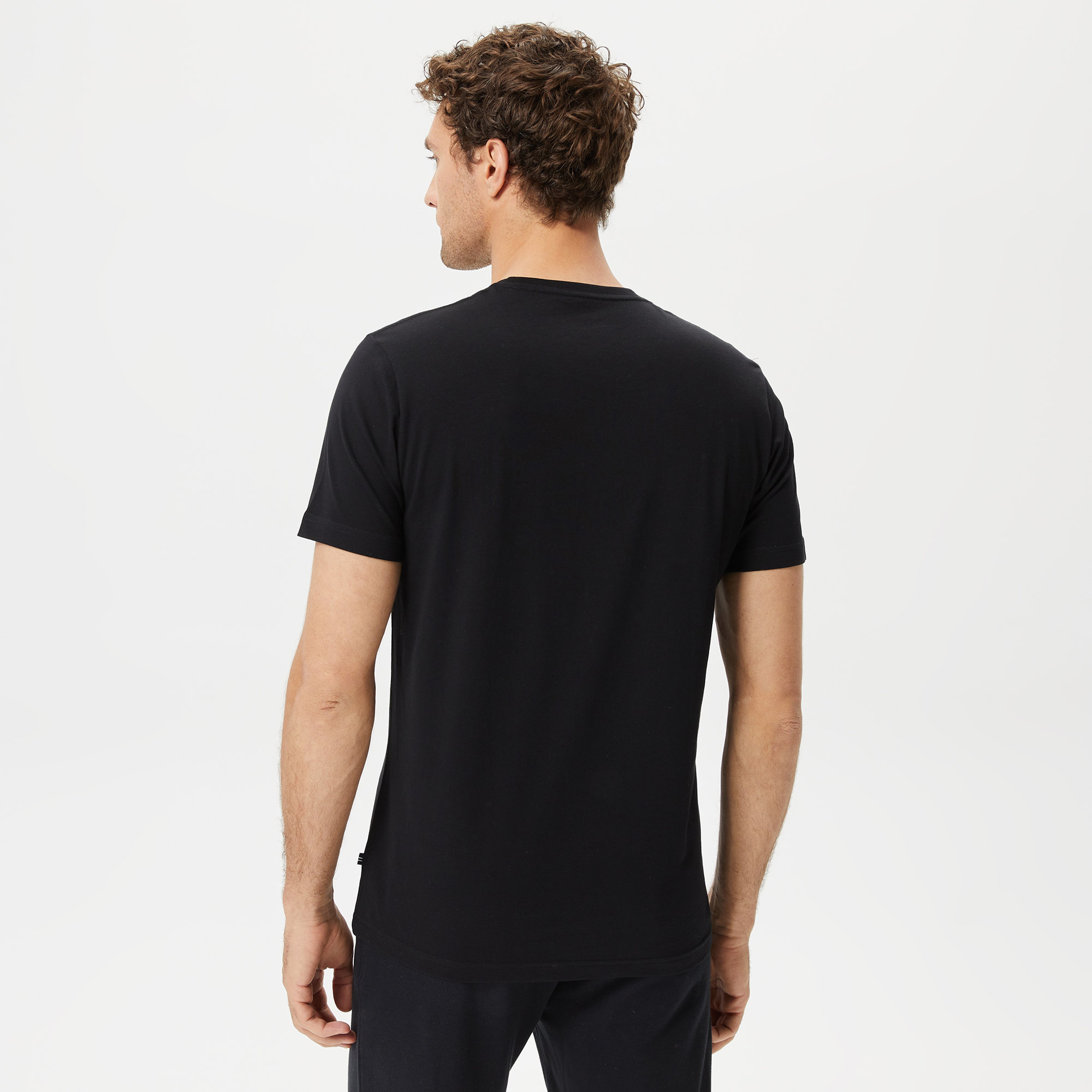 Nautica Erkek Siyah Baskılı Standart Fit T-Shirt