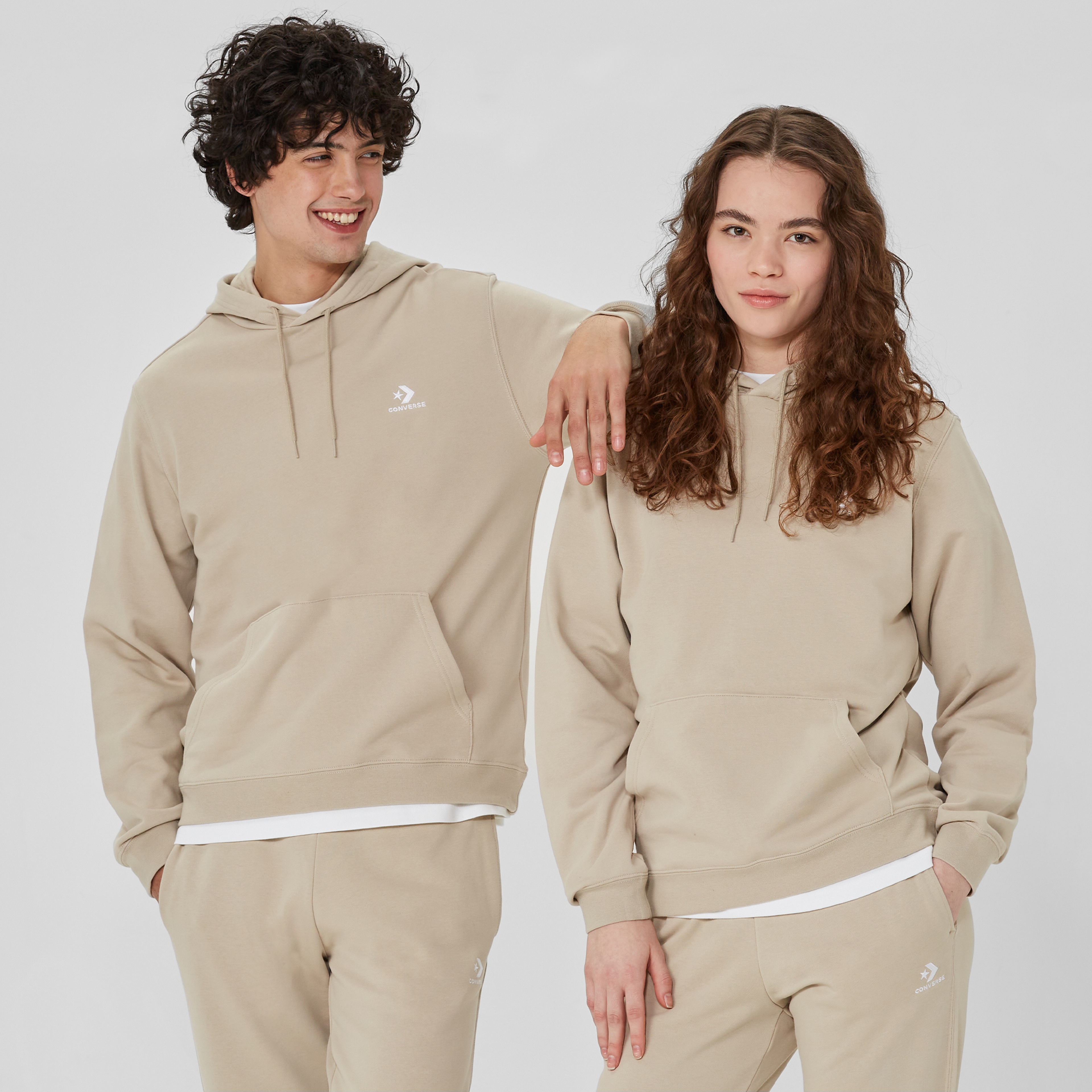 Converse Go-To Embroidered Star Chevron  Unisex Bej Hoodie