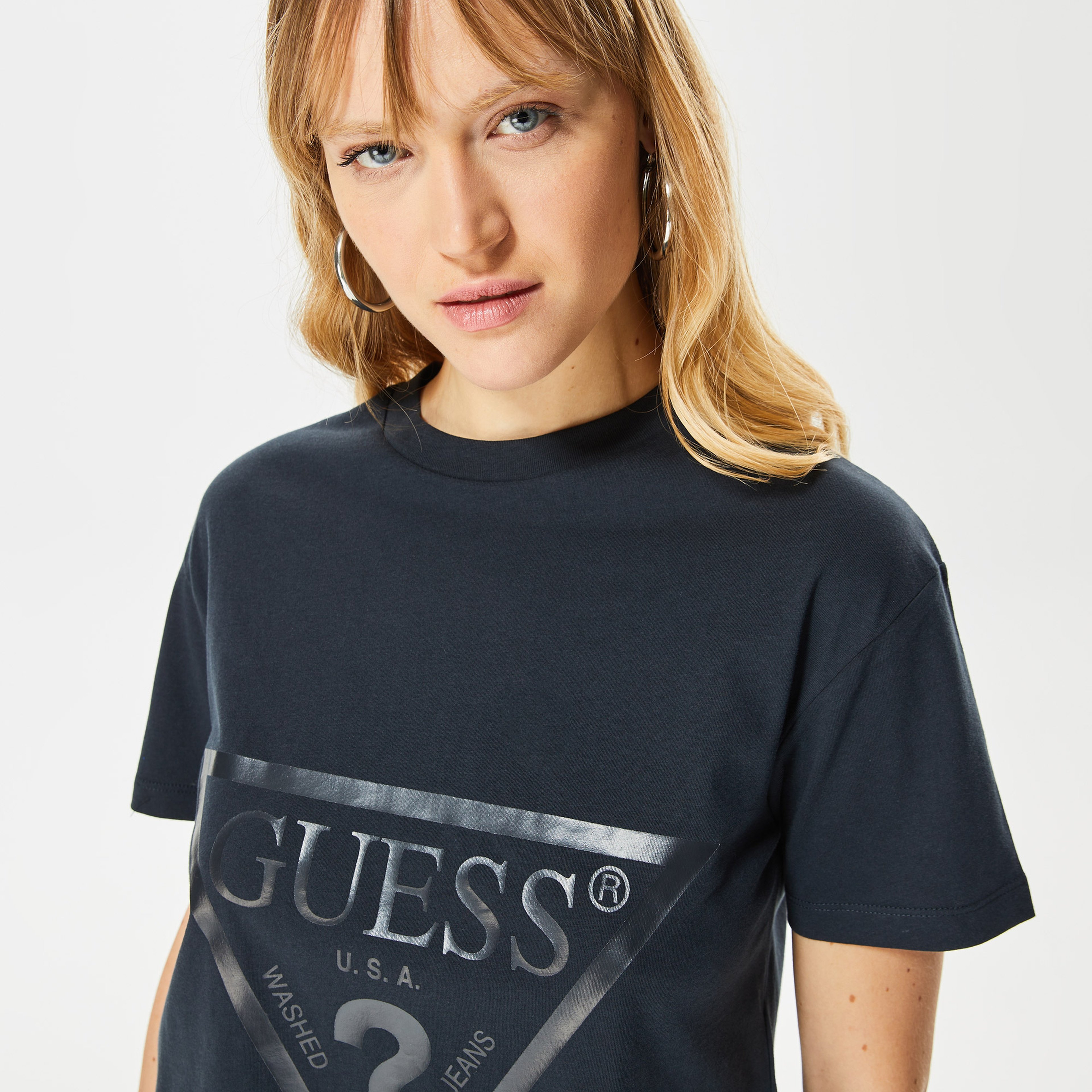Guess Kadın Gri T-Shirt