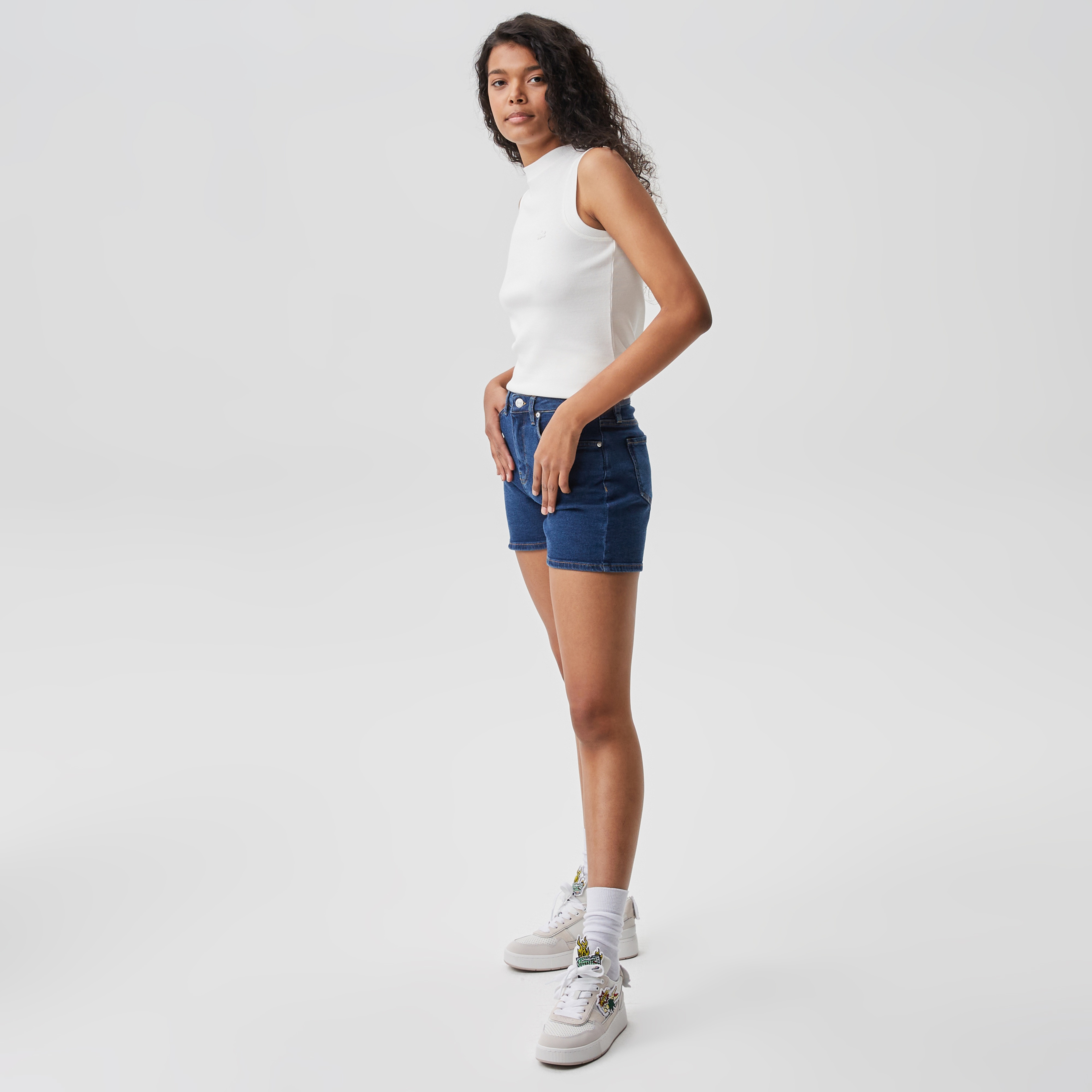 Kadın Straight Fit Denim Mavi Şort