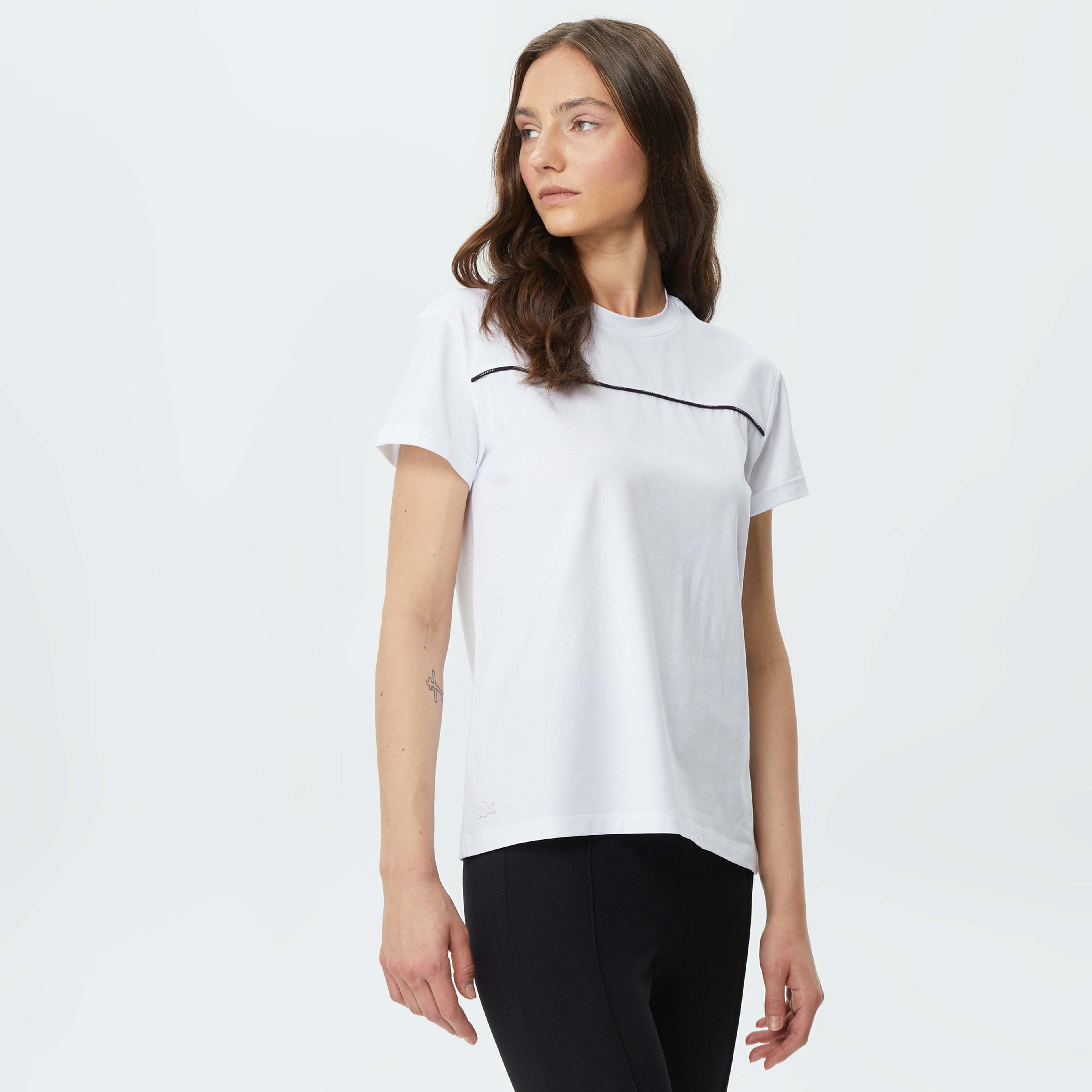 Kadın Regular Fit Bisiklet Yaka Beyaz T-Shirt