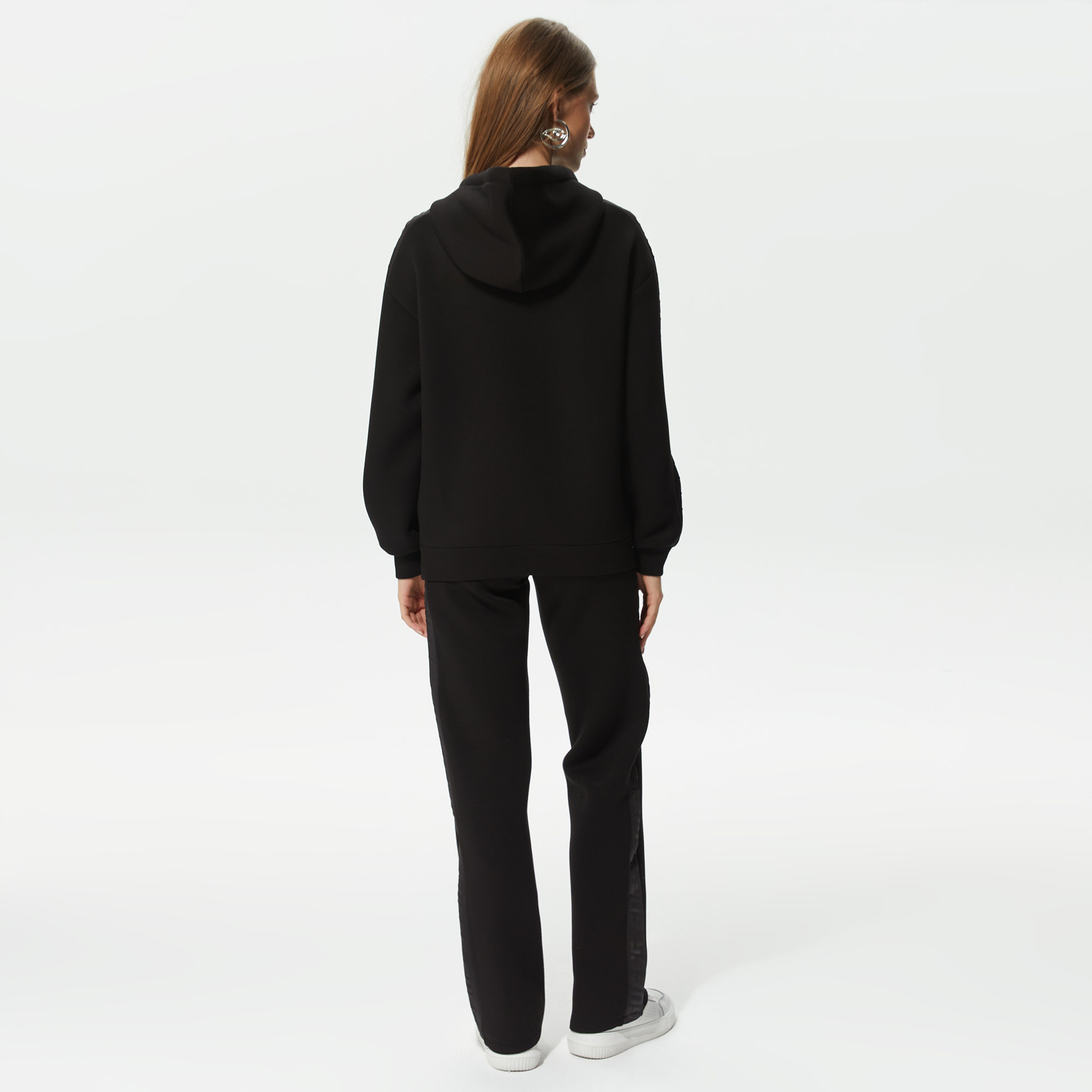 Guess Kadın Siyah Sweatshirt