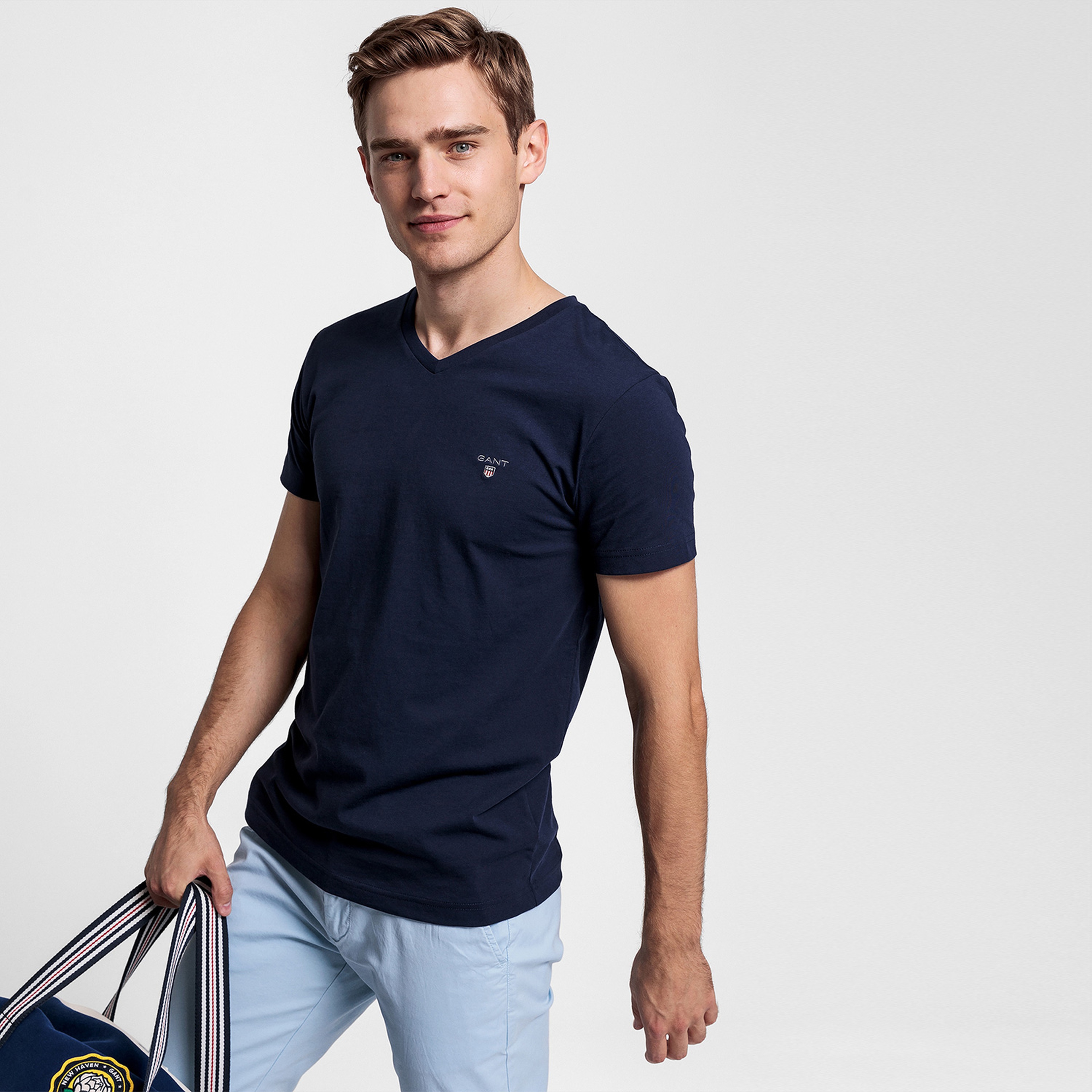 GANT Erkek Lacivert Slim Fit T-Shirt