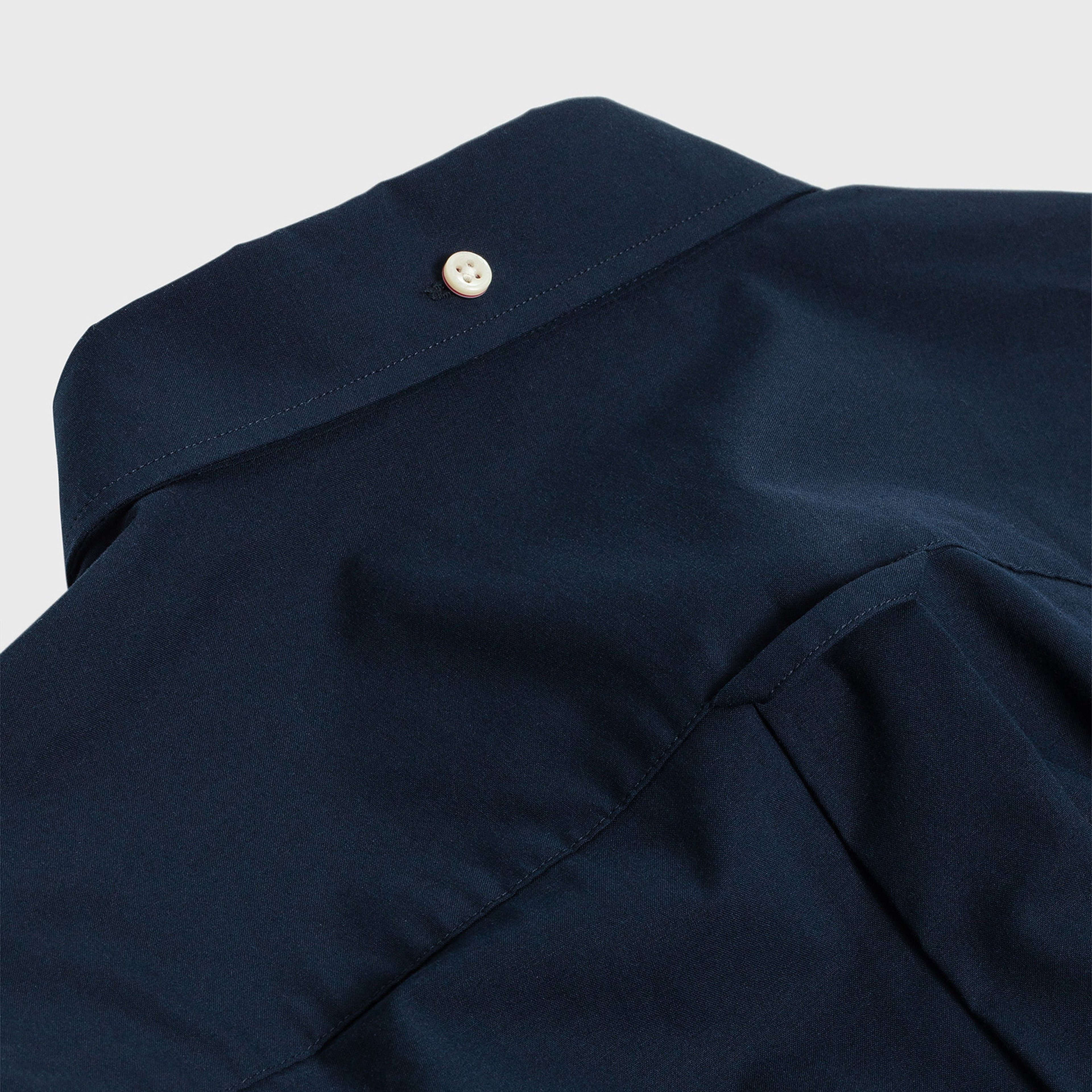 GANT Erkek Lacivert Regular Fit Düğmeli Yaka Broadcloth Gömlek