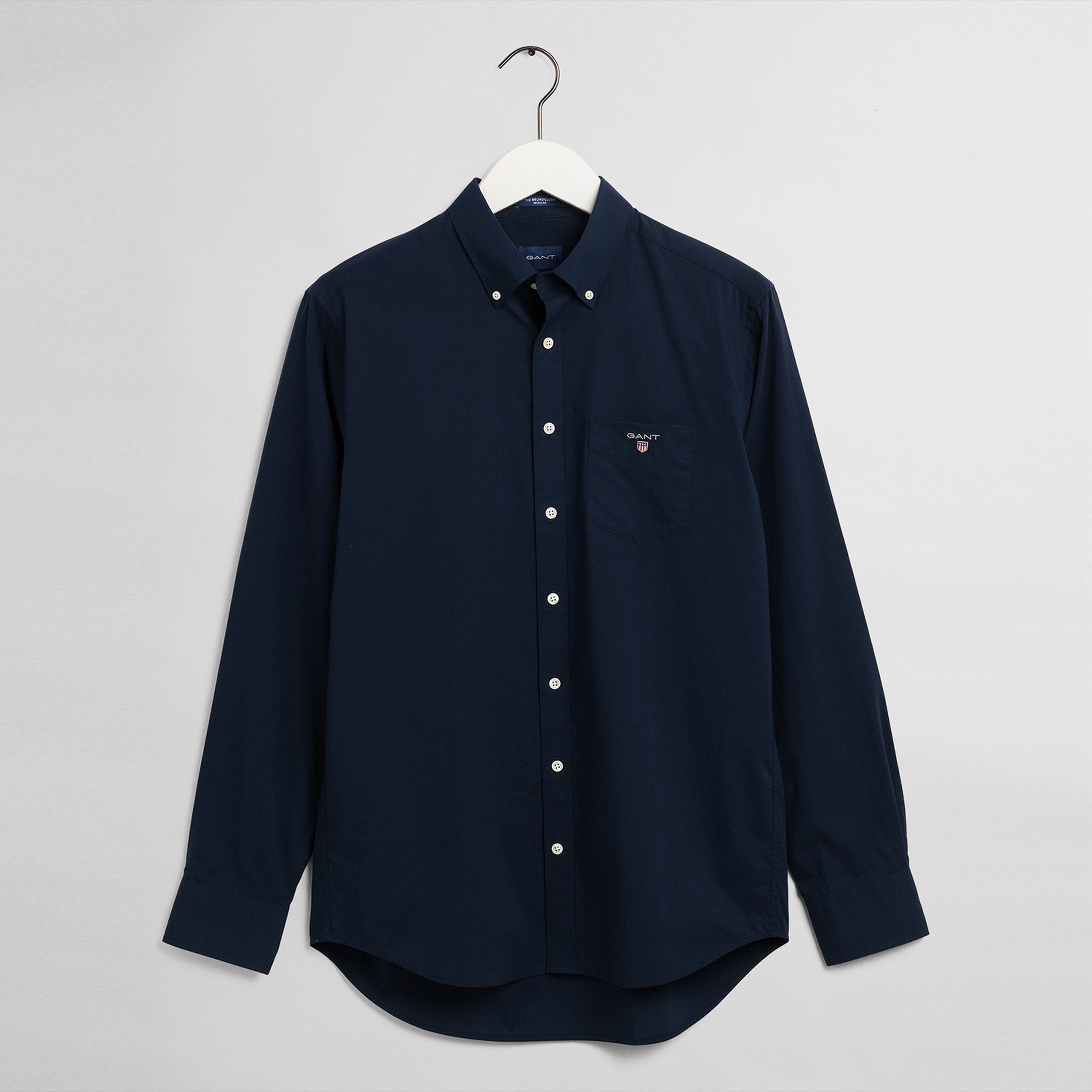 GANT Erkek Lacivert Regular Fit Düğmeli Yaka Broadcloth Gömlek