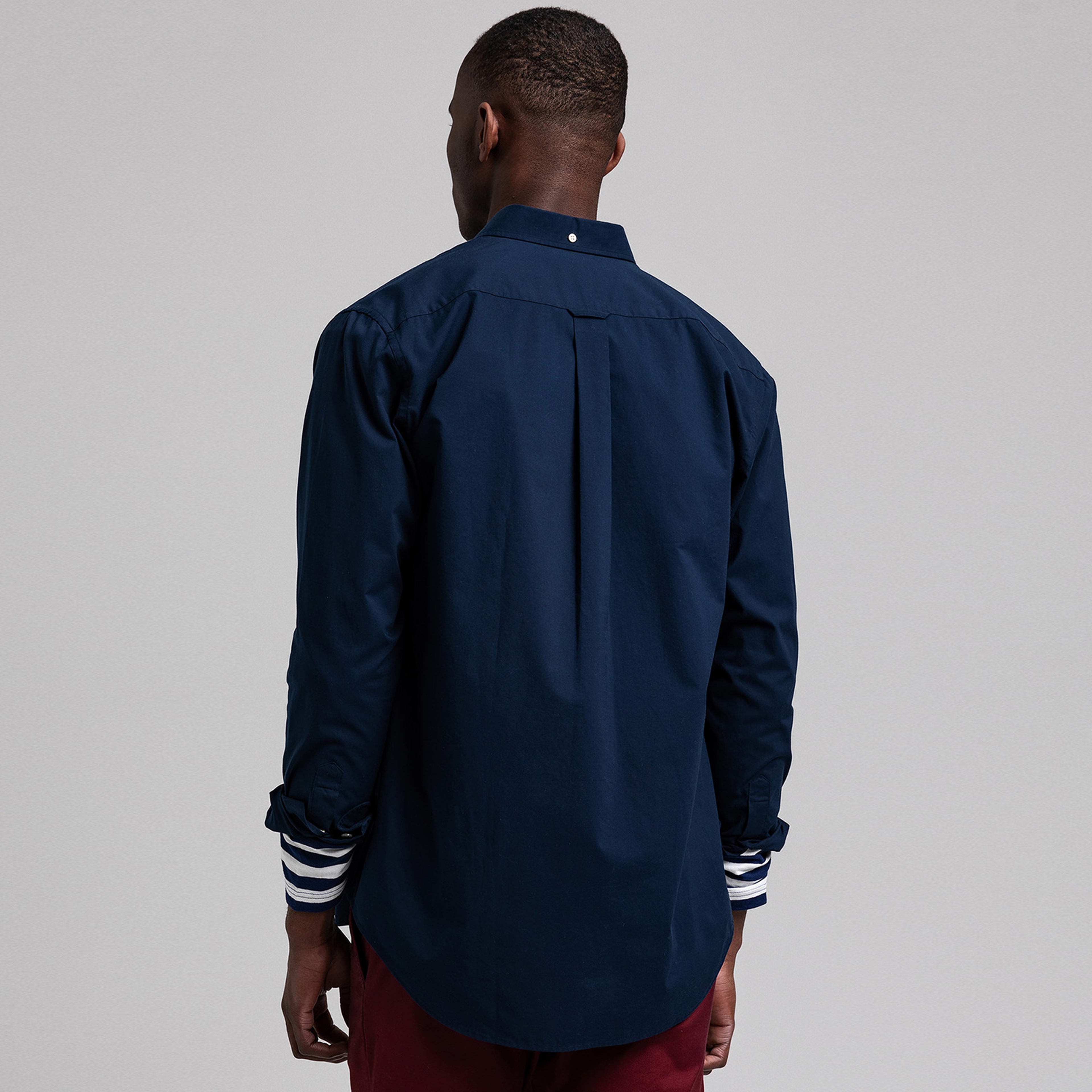 GANT Erkek Lacivert Regular Fit Düğmeli Yaka Broadcloth Gömlek