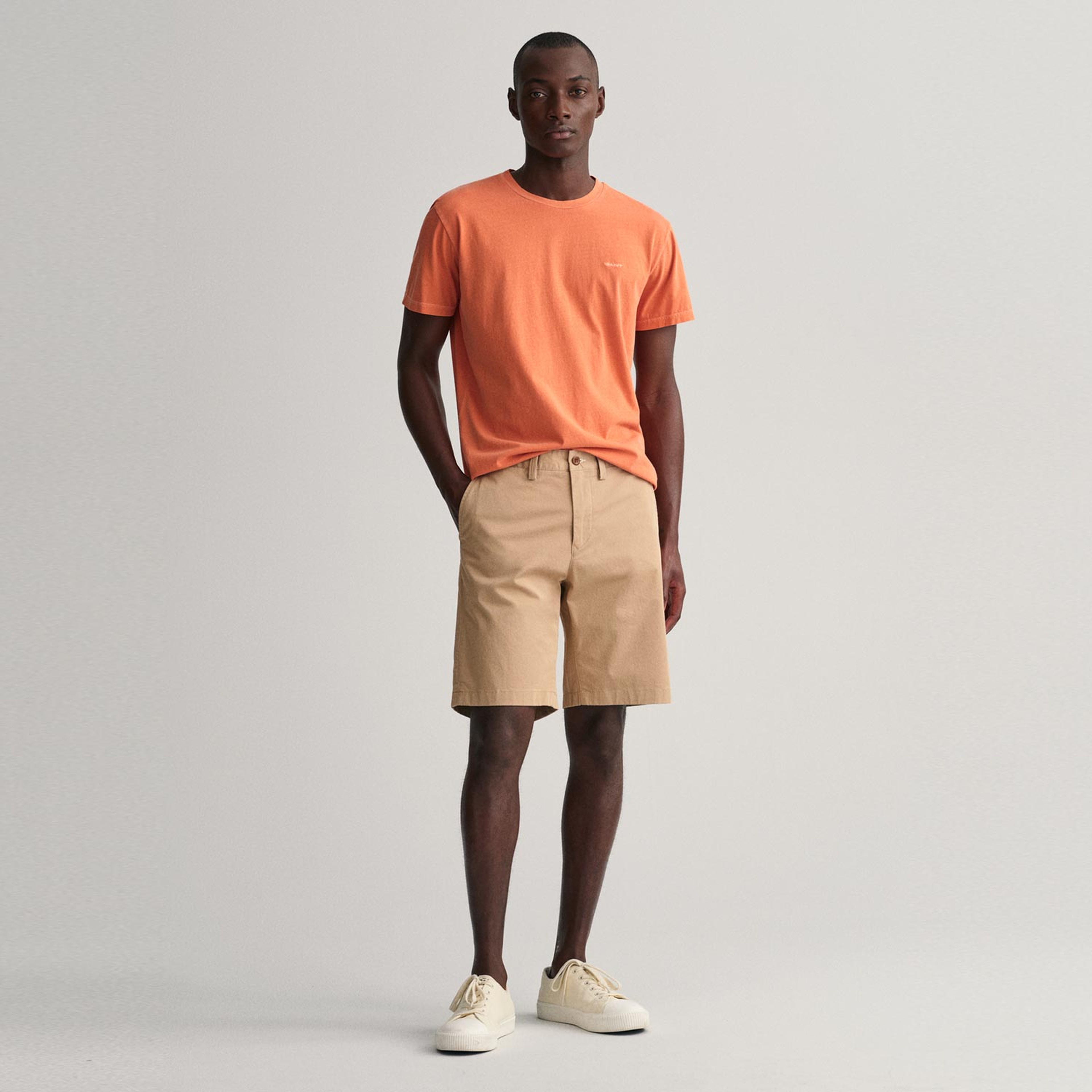 GANT Erkek Bej Slim Fit Şort
