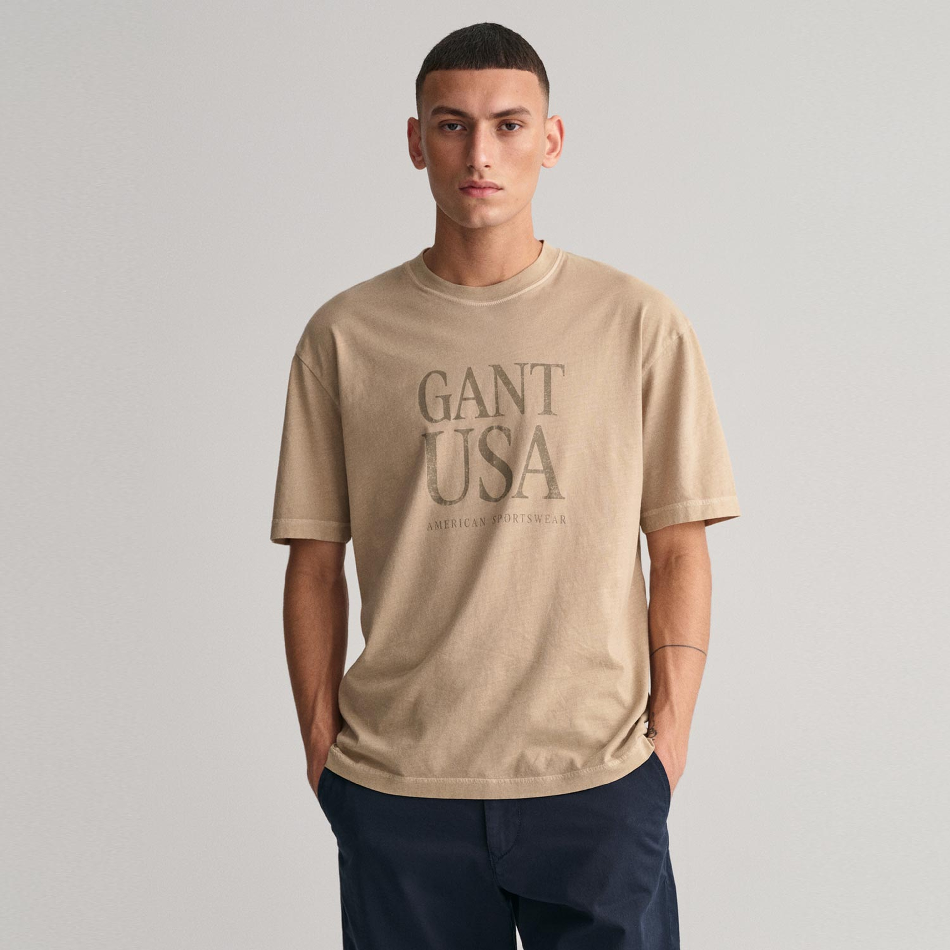 GANT Erkek Bej Regular Fit Bisiklet Yaka Logolu T-shirt