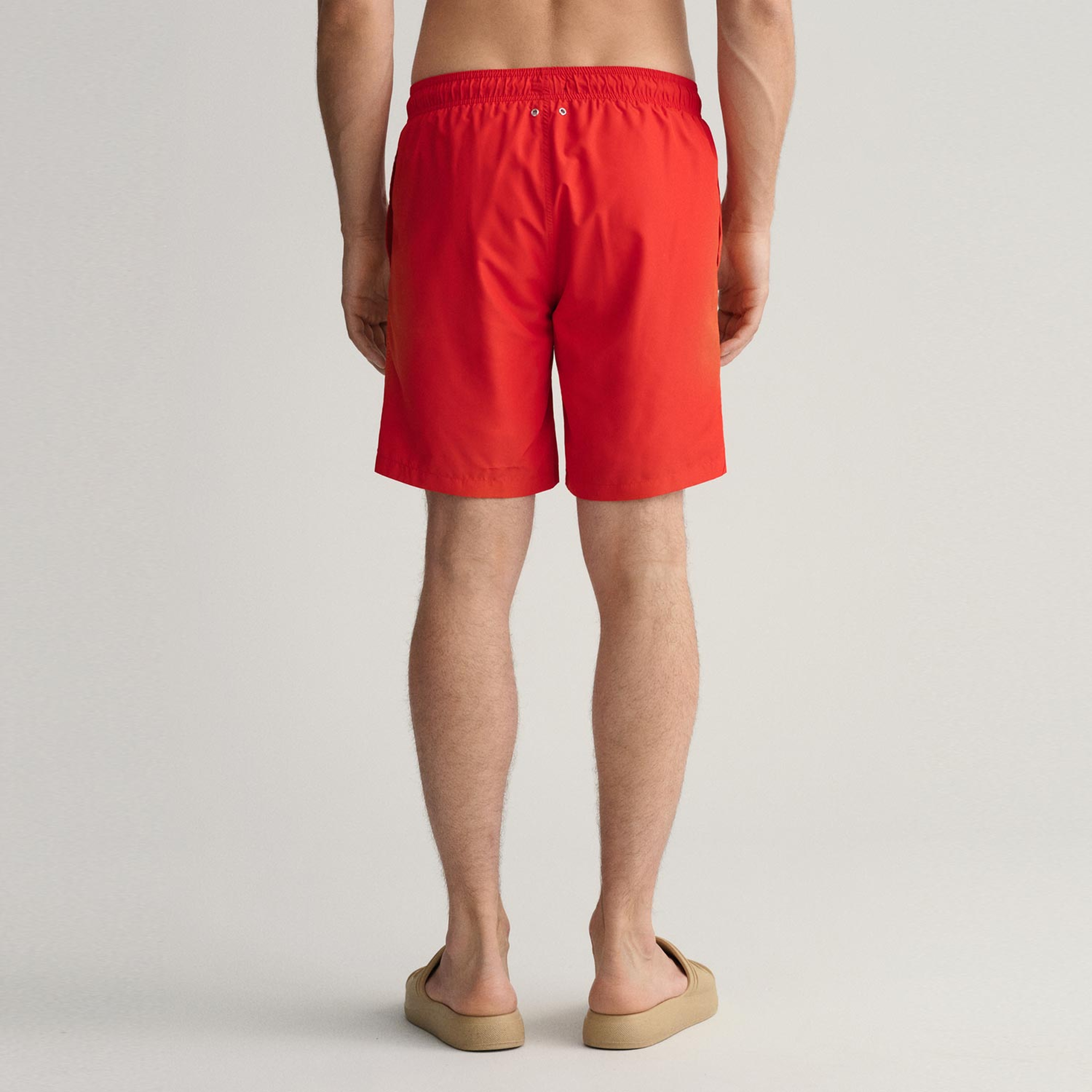 GANT Erkek Kırmızı Logolu Mayo Şort