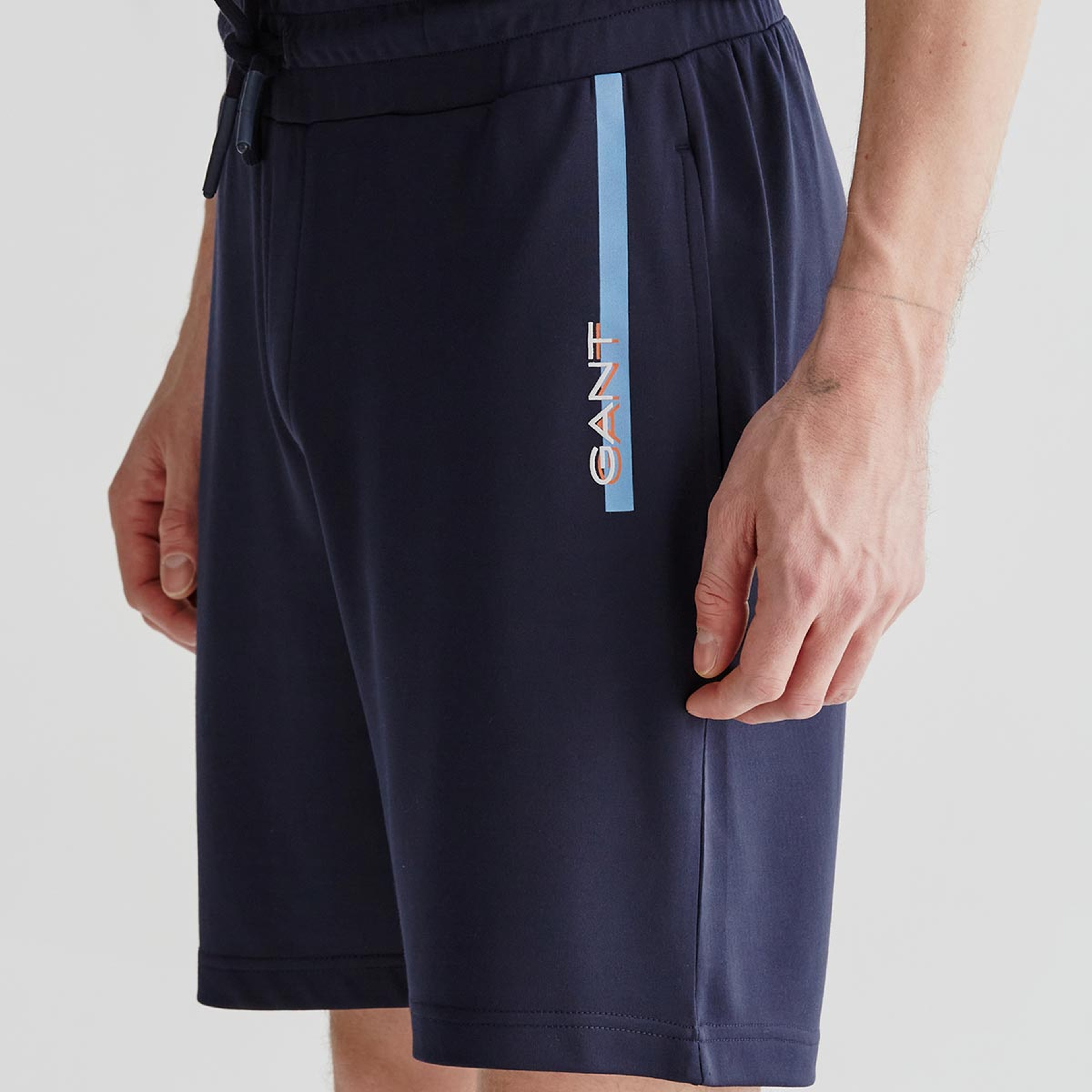 GANT Erkek Lacivert Regular Fit Şort