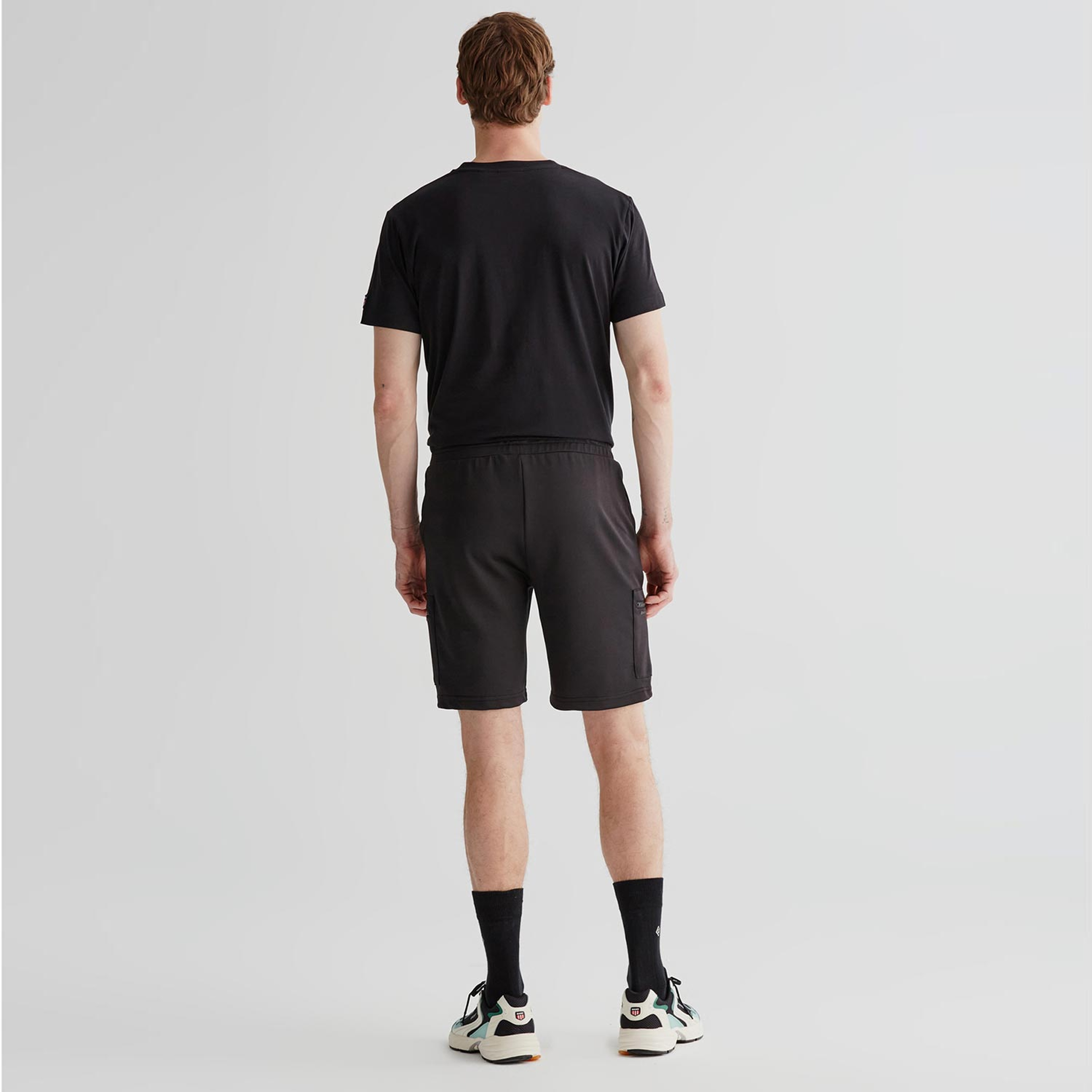 GANT Erkek Siyah Regular Fit Şort