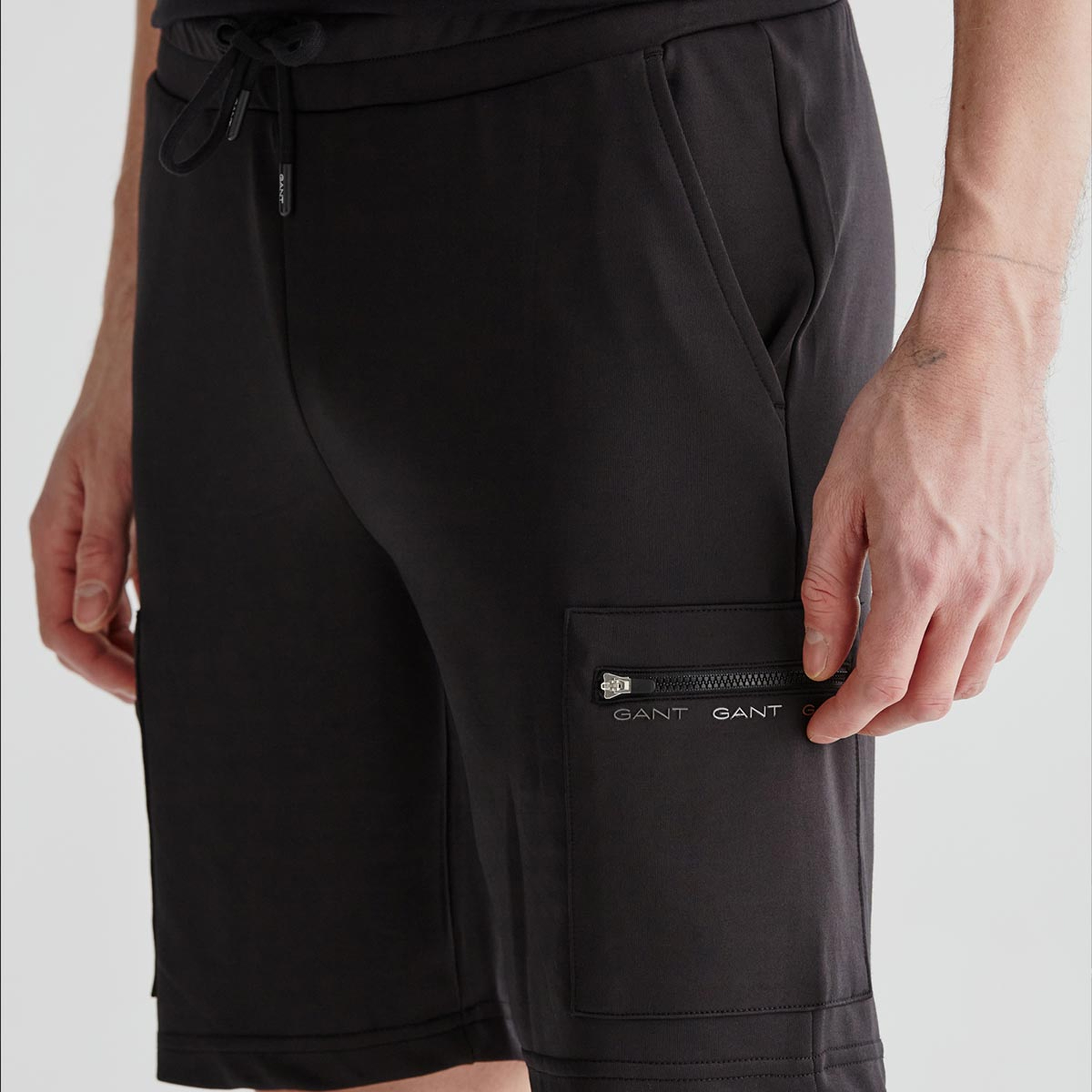 GANT Erkek Siyah Regular Fit Şort