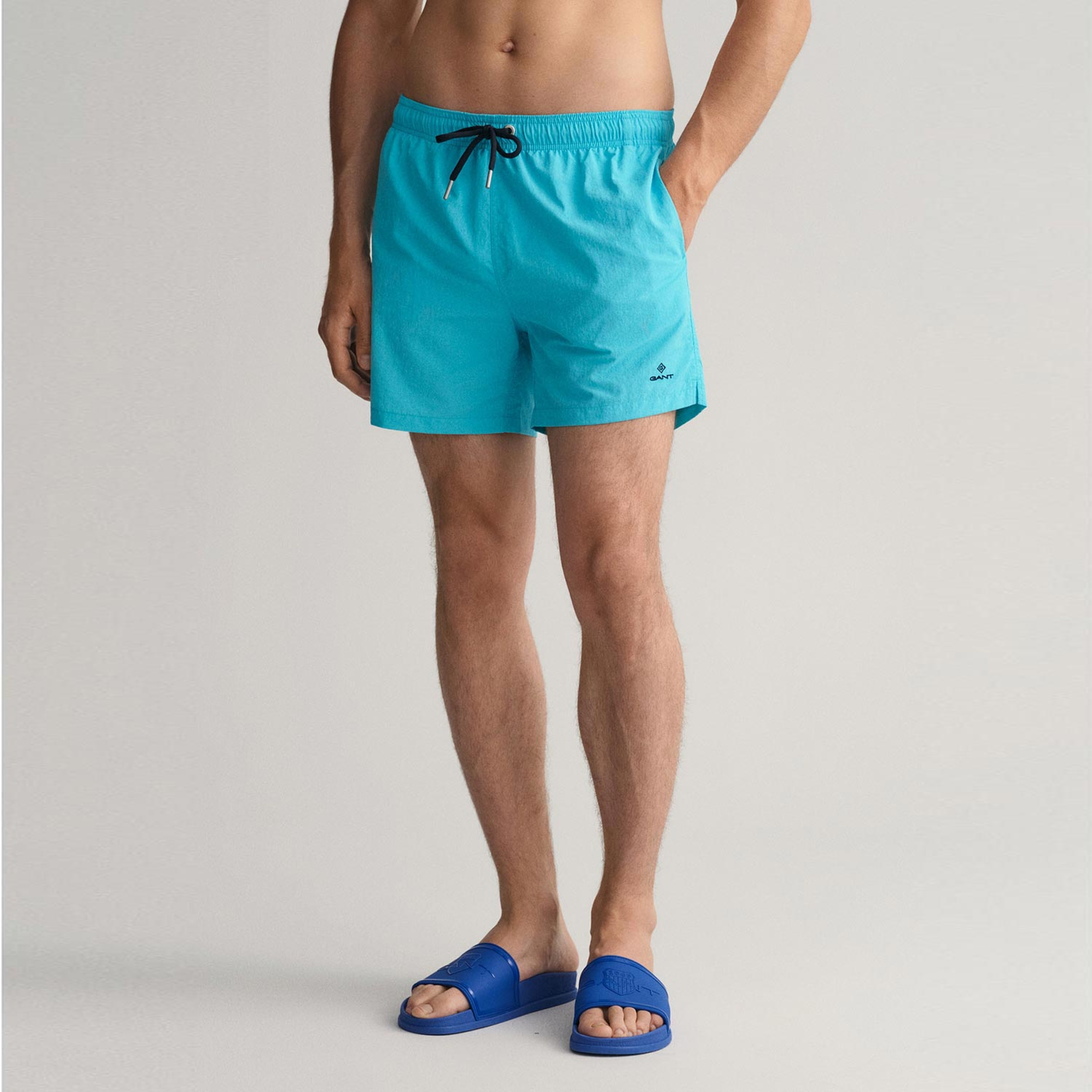 GANT Erkek Mavi Classic Fit Mayo Şort