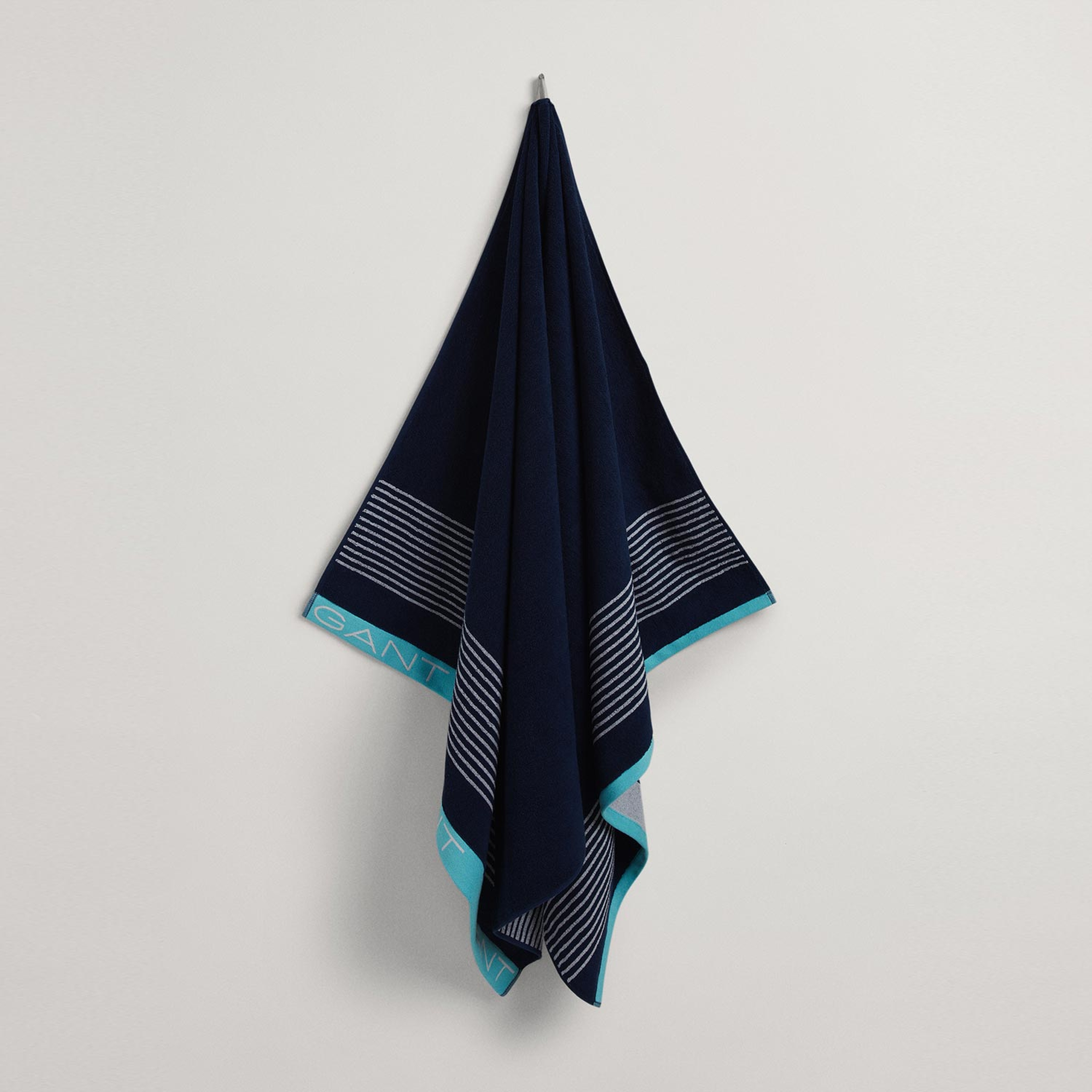 GANT Unisex Lacivert Çizgili Havlu