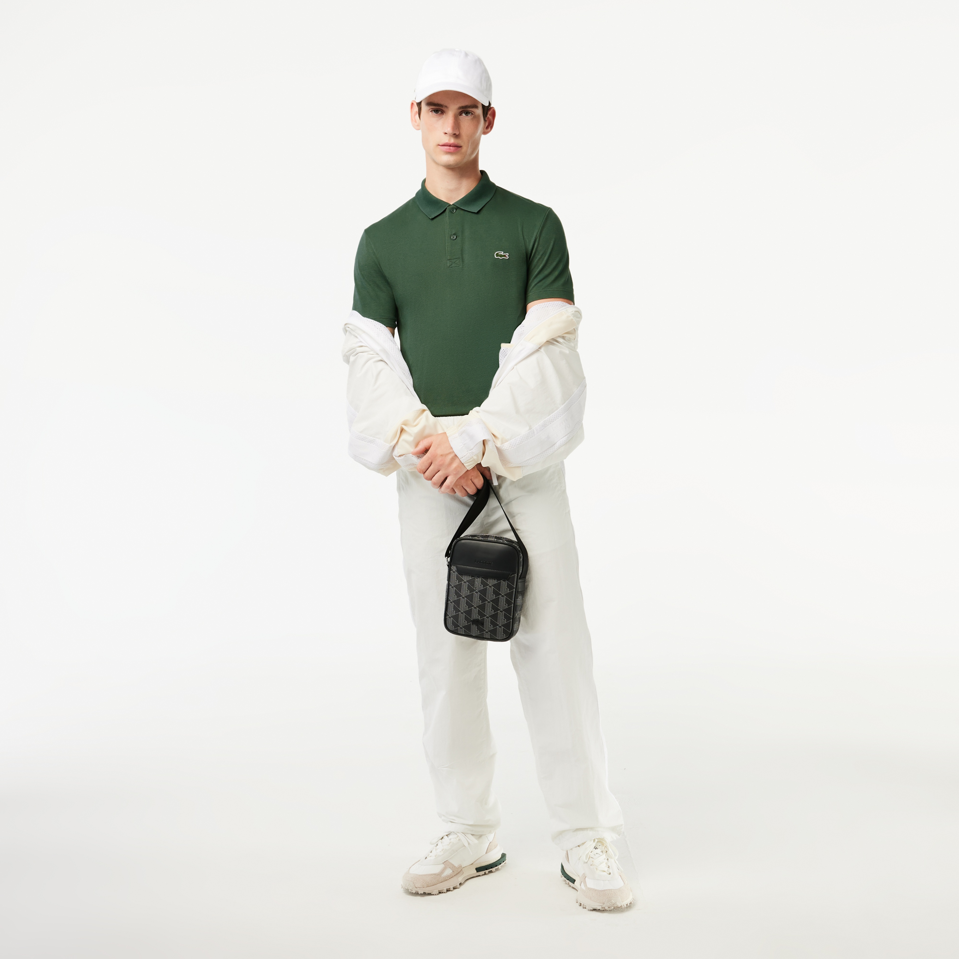 Lacoste The Blend Erkek Monogram Siyah Postacı Çantası