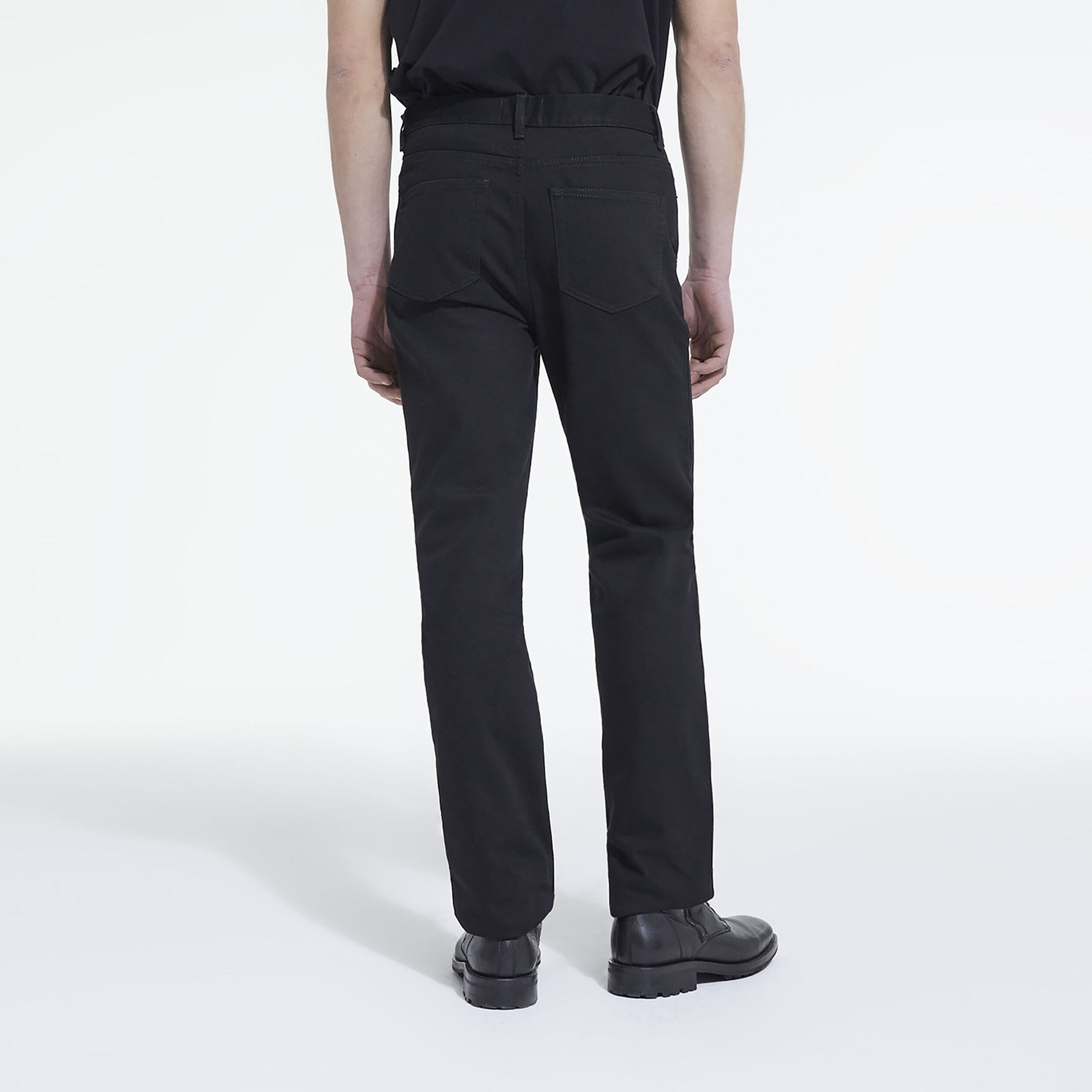 ERKEK SİYAH PANTOLON