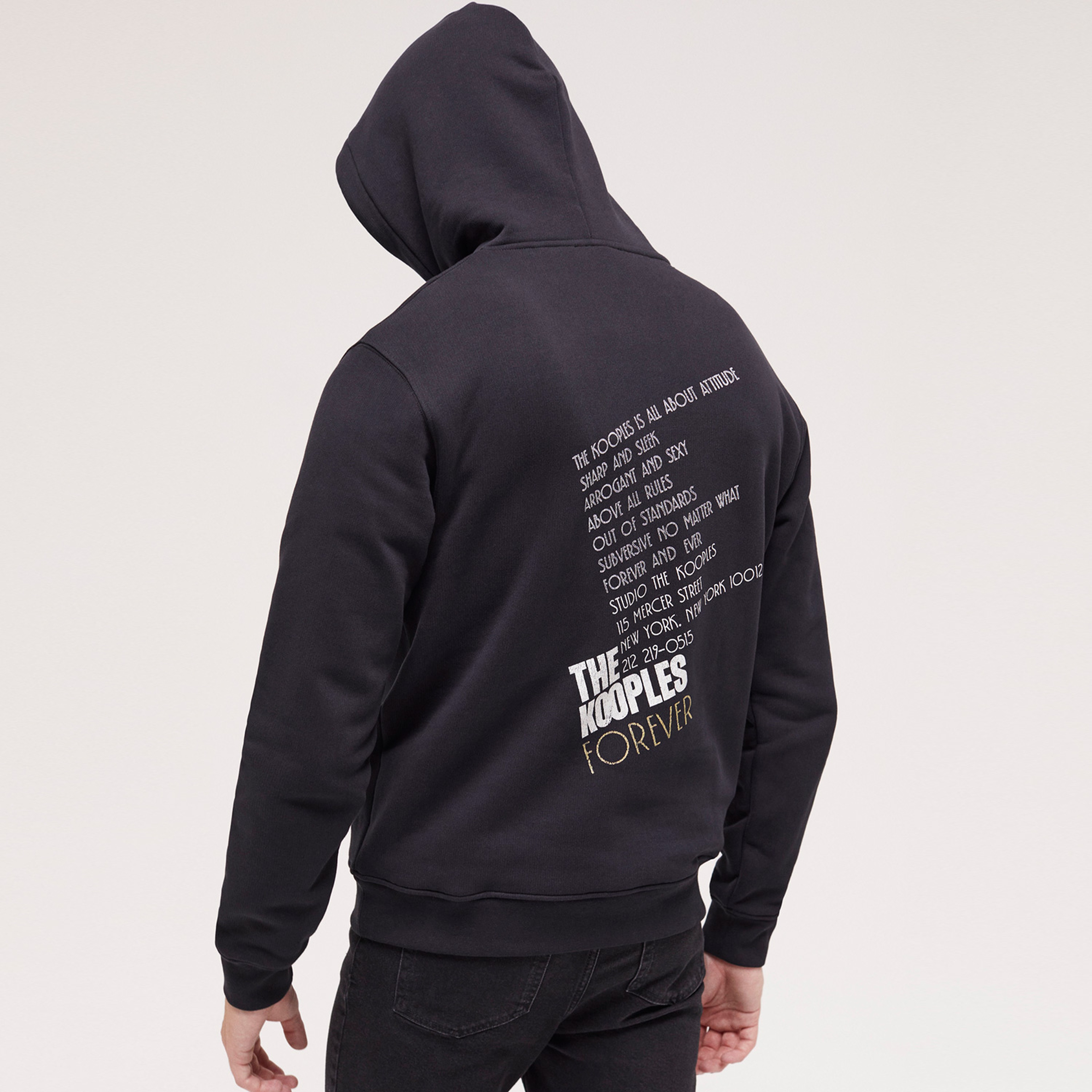 ERKEK BASKILI SİYAH SWEATSHIRT