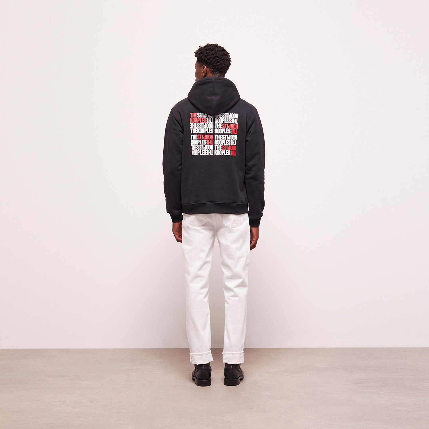 ERKEK BASKILI SİYAH SWEATSHIRT