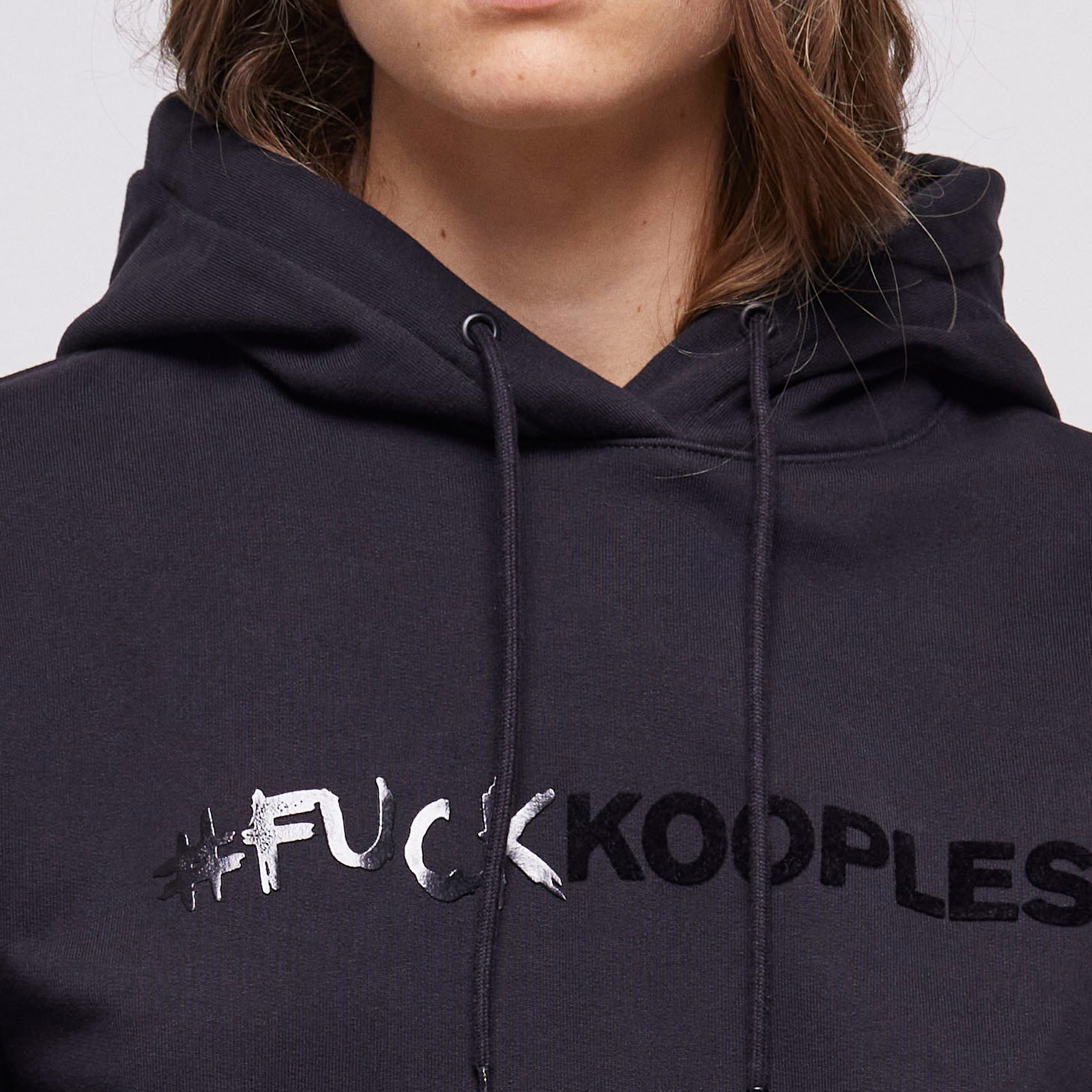 KADIN BASKILI SİYAH SWEATSHIRT