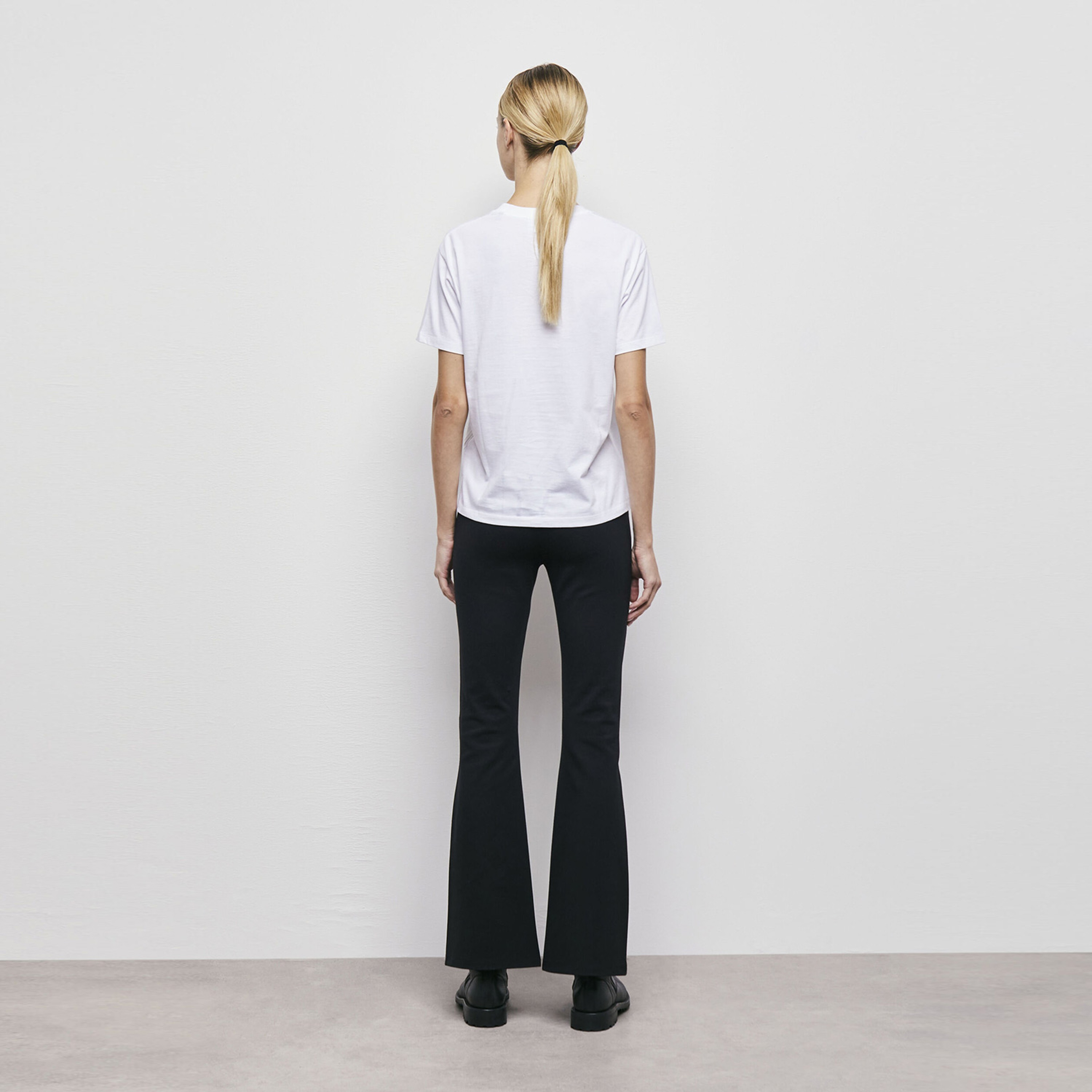 KADIN LOGO BASKILI BEYAZ TSHIRT