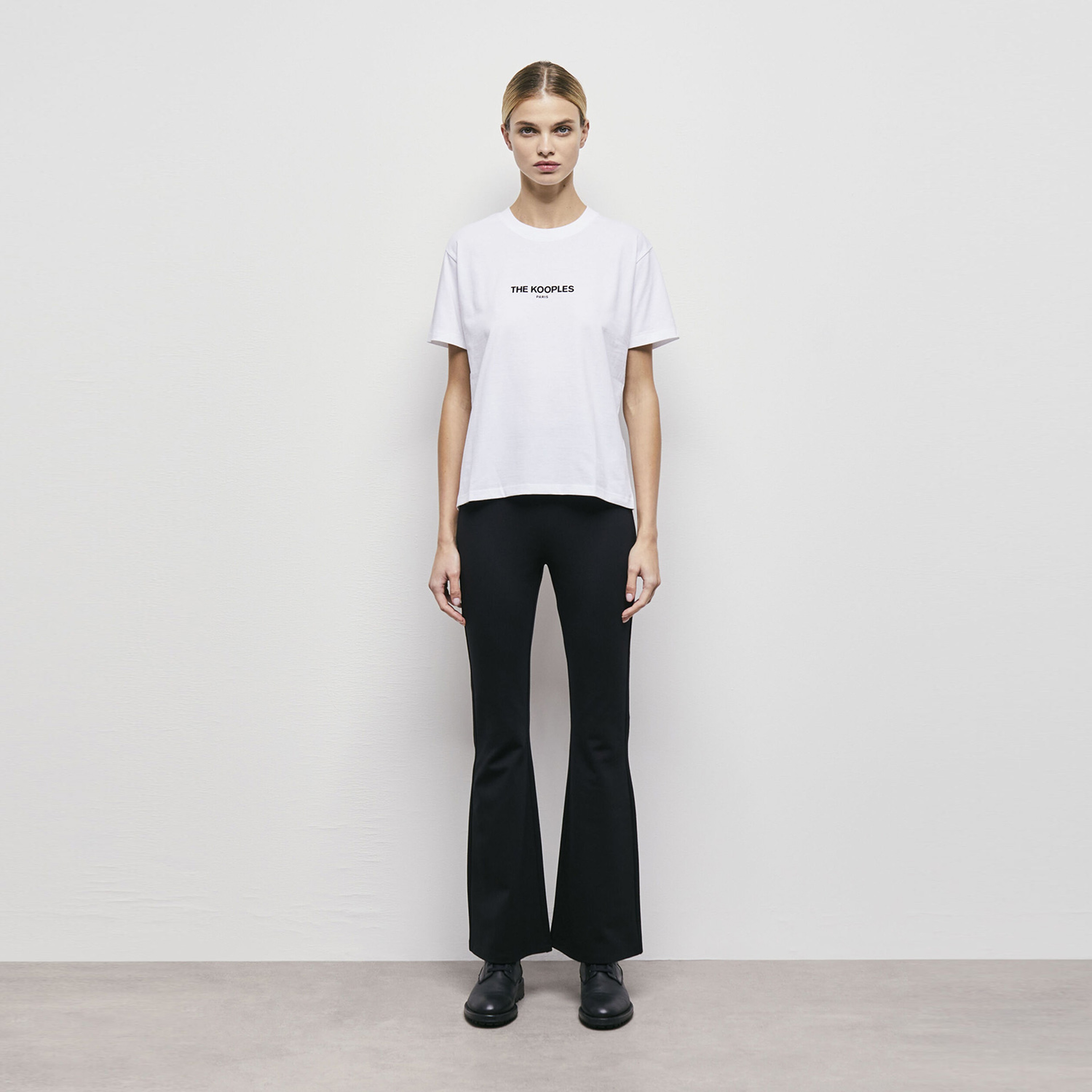 KADIN LOGO BASKILI BEYAZ TSHIRT