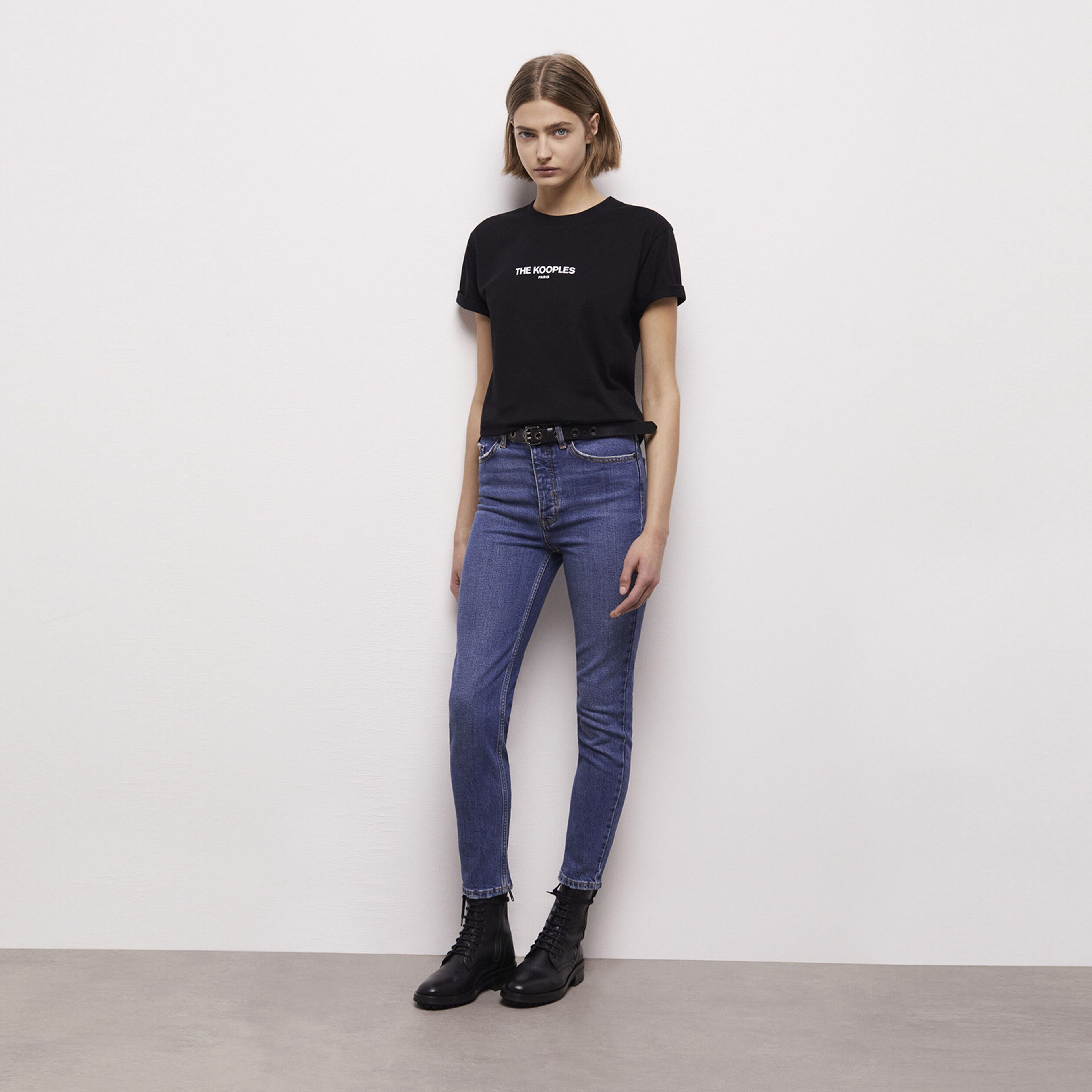 KADIN LOGO BASKILI SİYAH TSHIRT