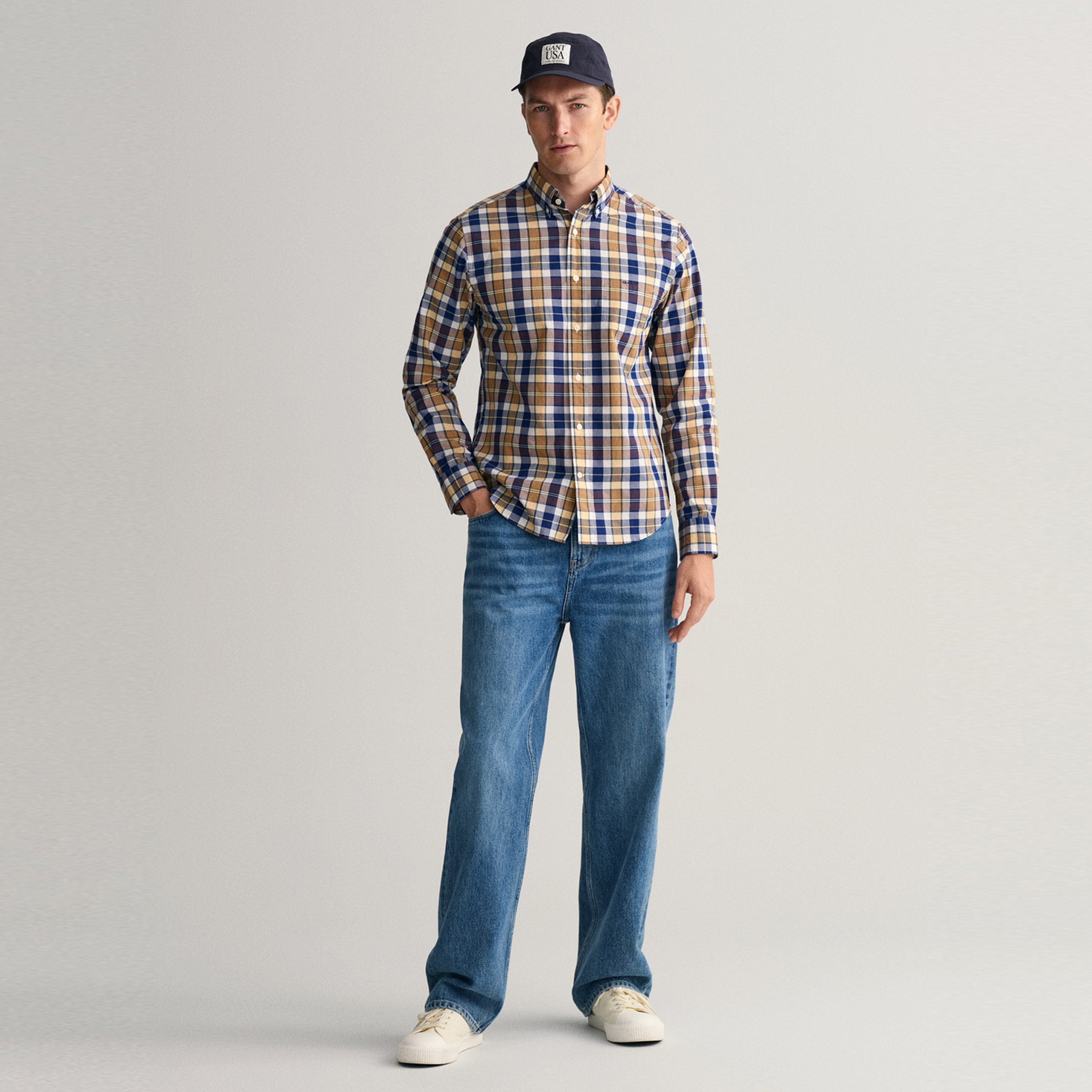 GANT Erkek Kahverengi Regular Fit Düğmeli Yaka Kareli Gömlek