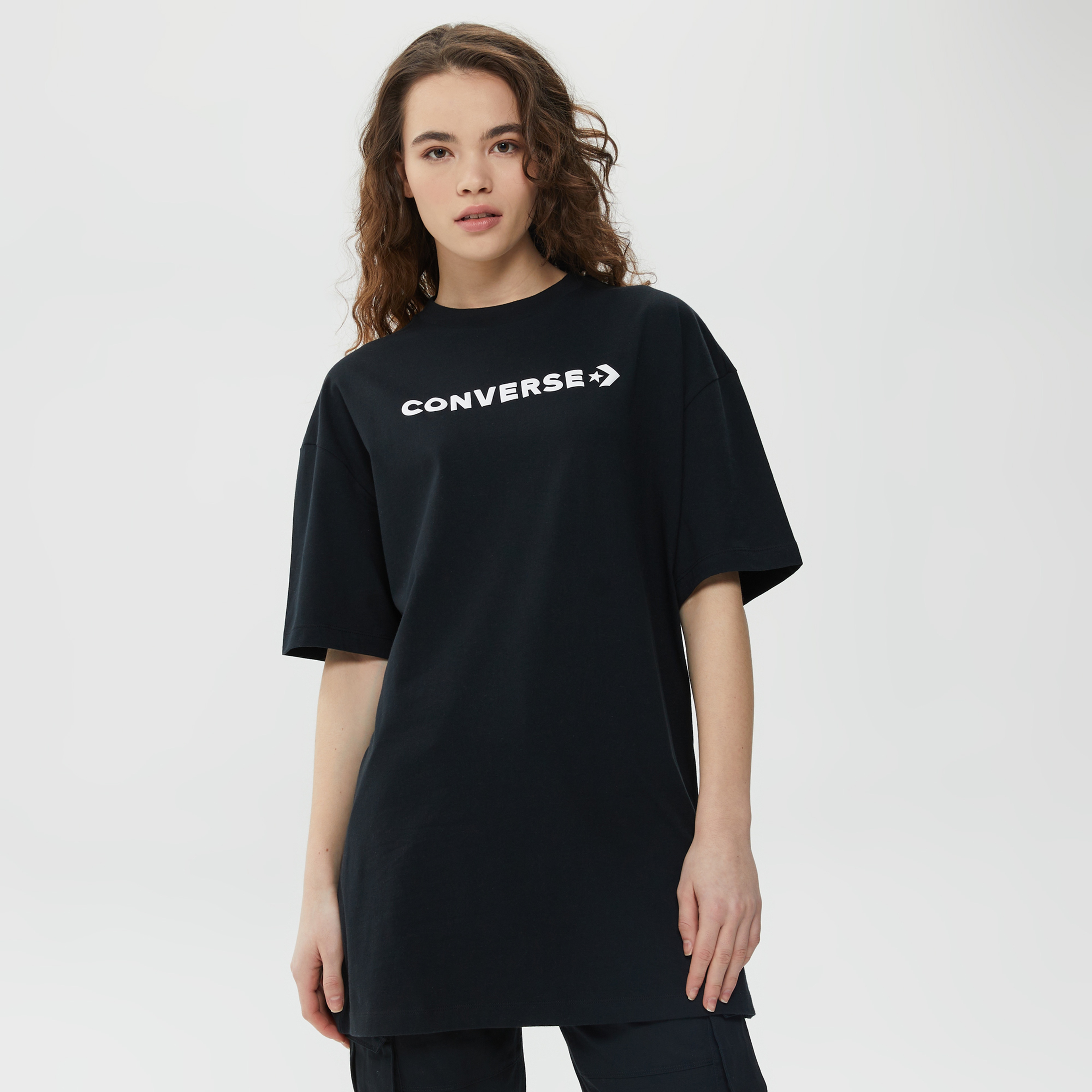 Converse Oversized Wordmark  Kadın Siyah T-Shirt