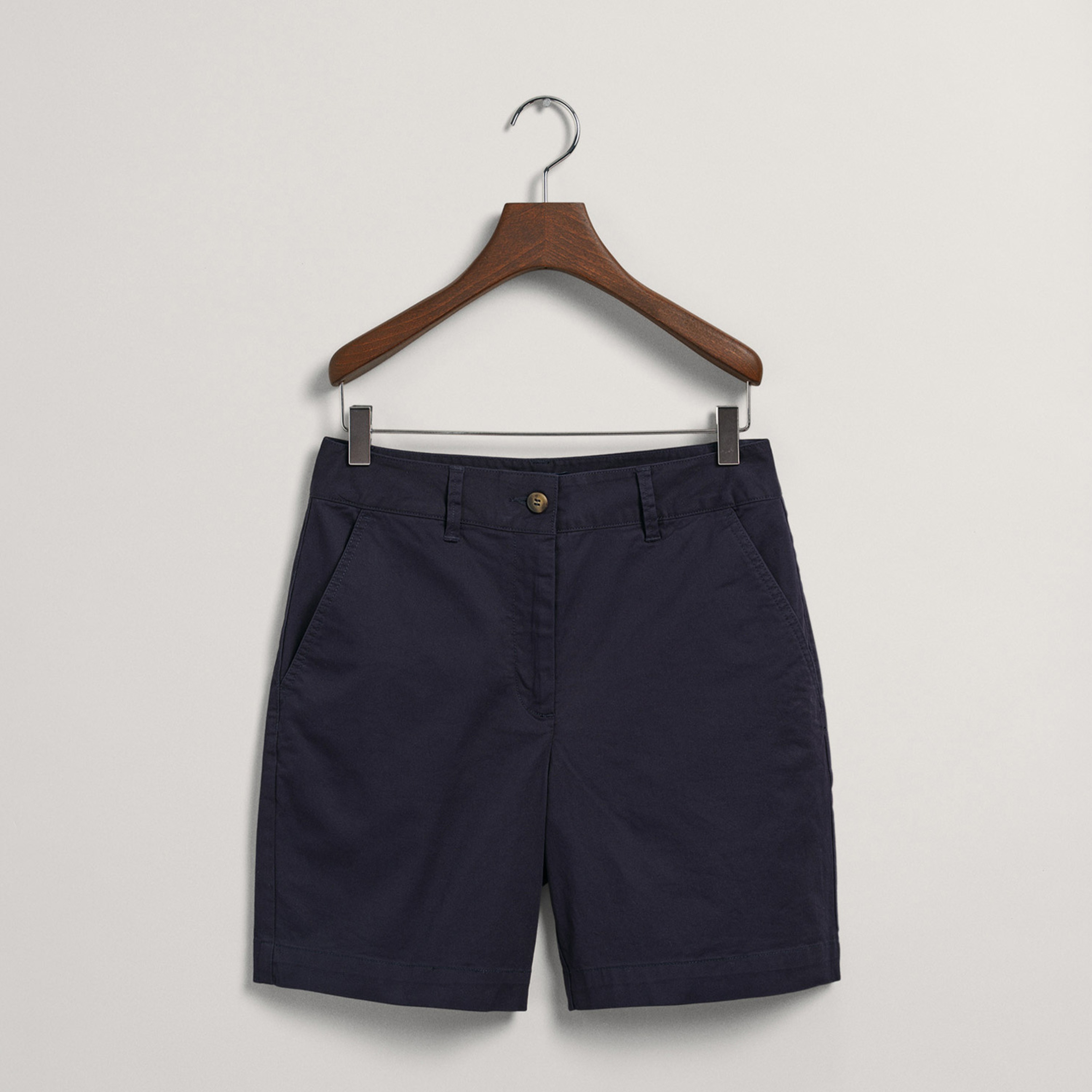 GANT Kadın Lacivert Slim Fit Şort