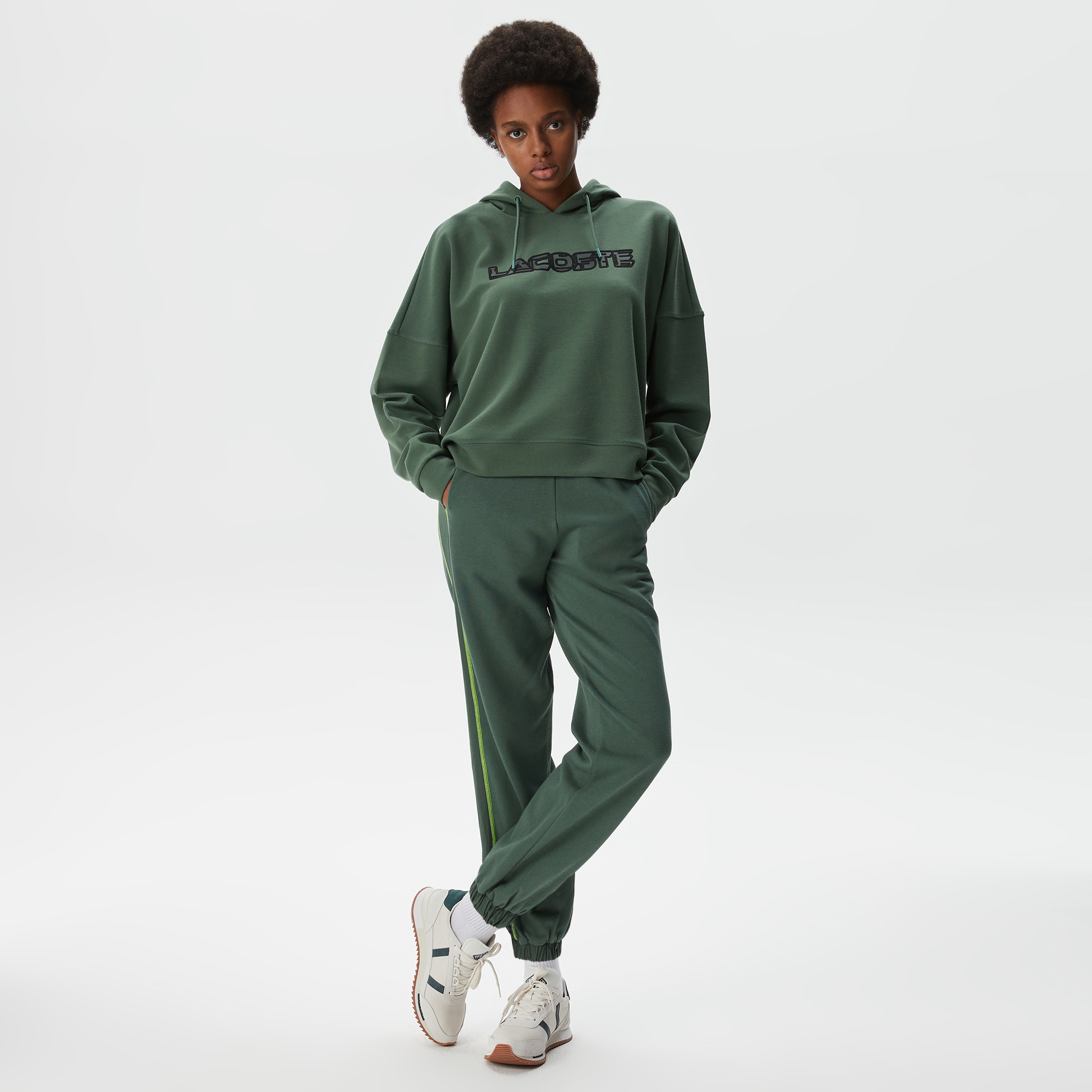 Kadın Crop Fit Kapüşonlu Baskılı Yeşil Sweatshirt