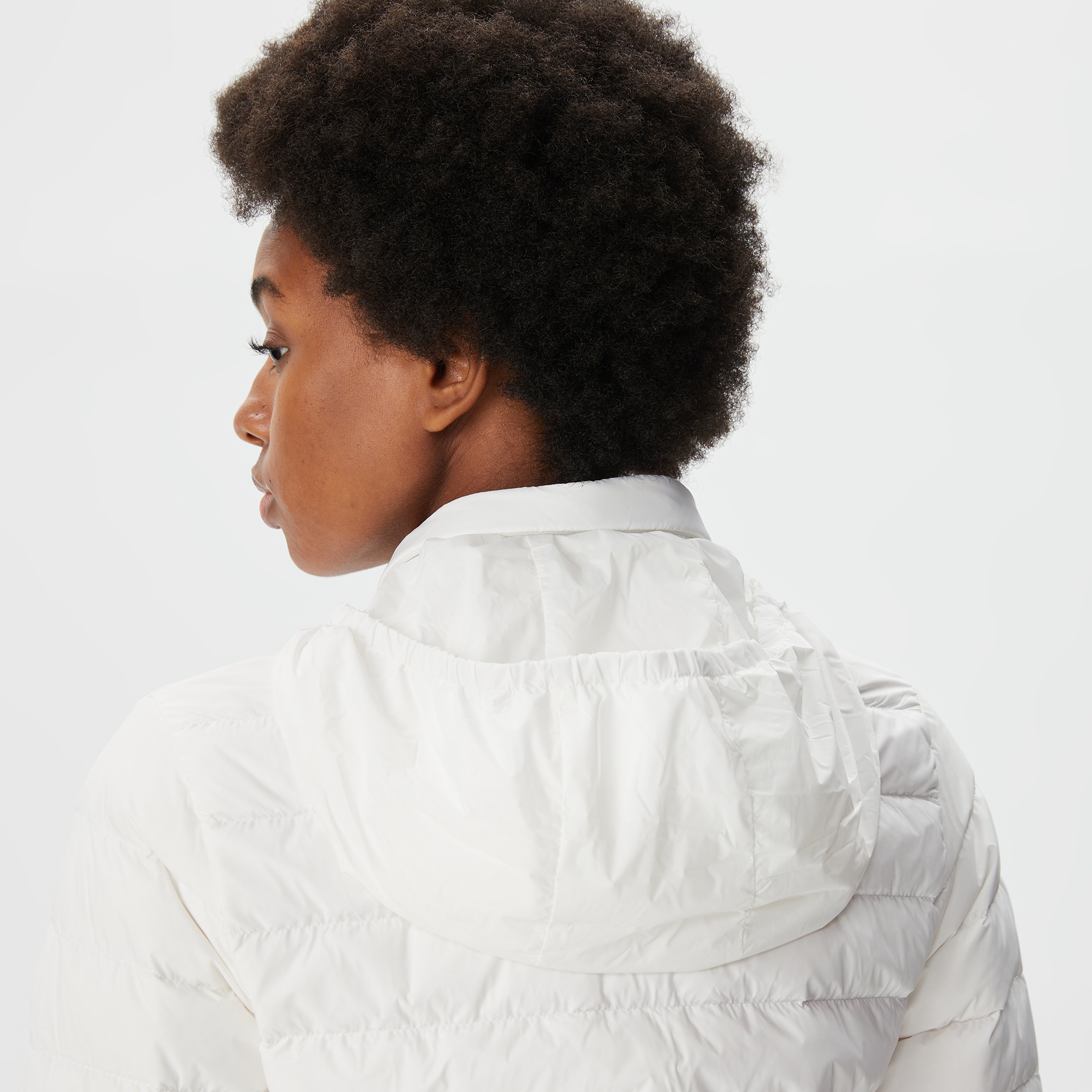 Kadın Dik Yaka Kapitone Beyaz Mont