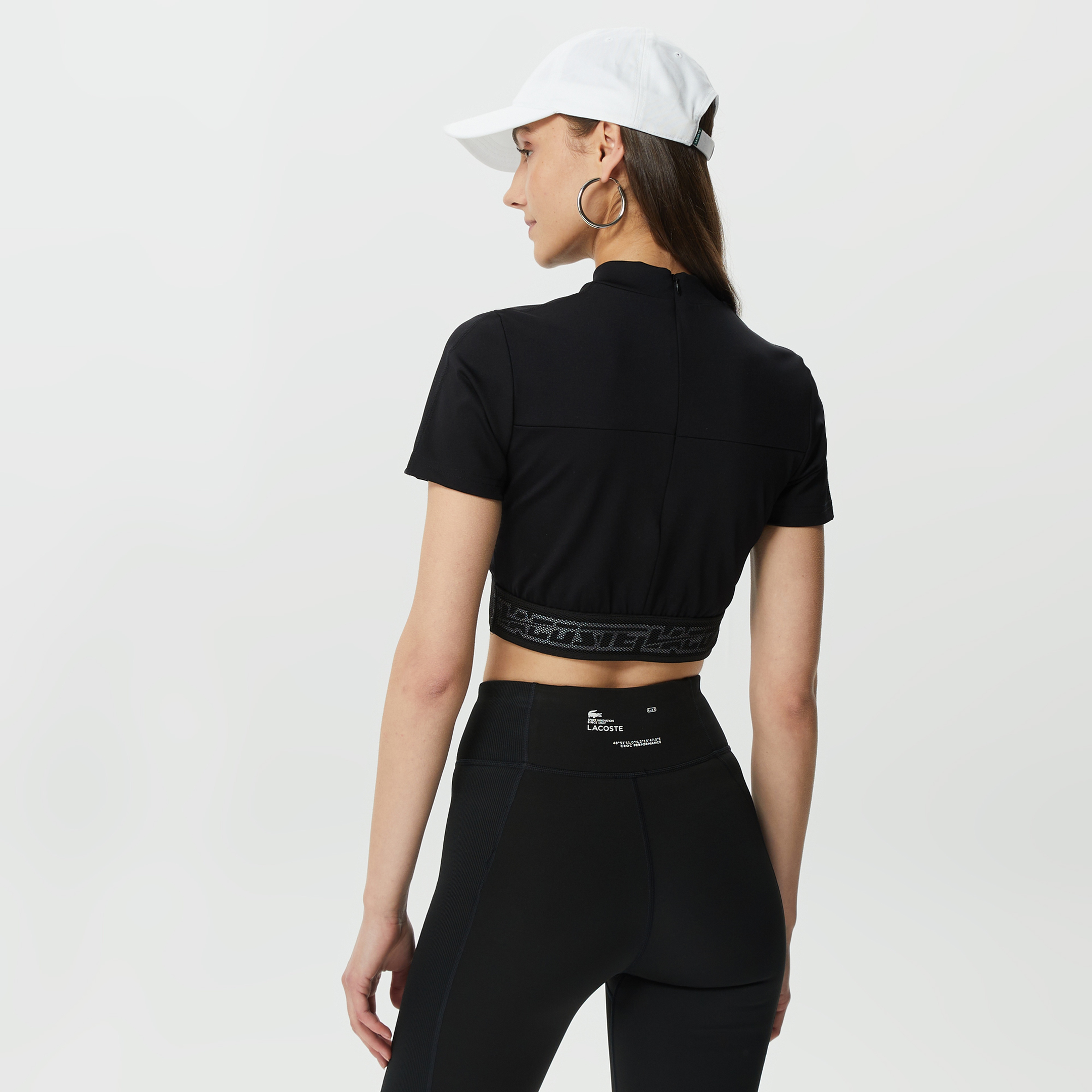 Kadın Slim Fit Dik Yaka Baskılı Siyah T-Shirt