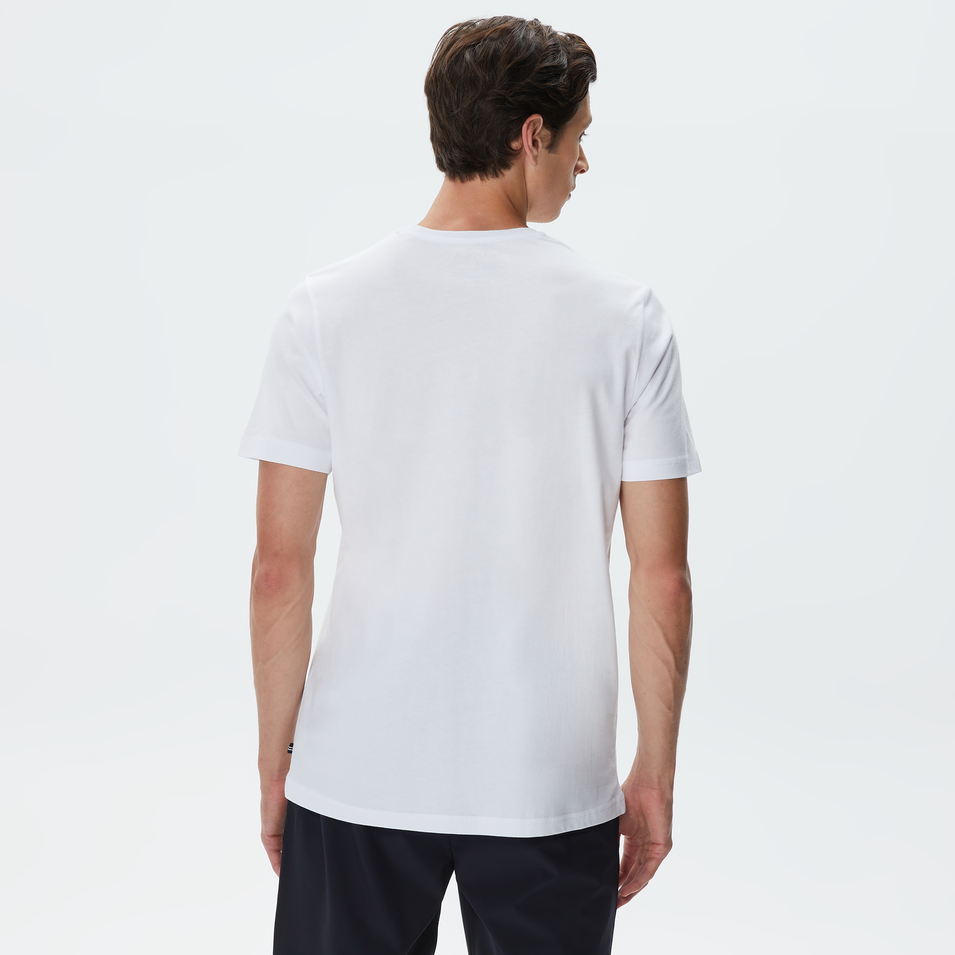 Nautica Erkek Beyaz Standart Fit T-Shirt