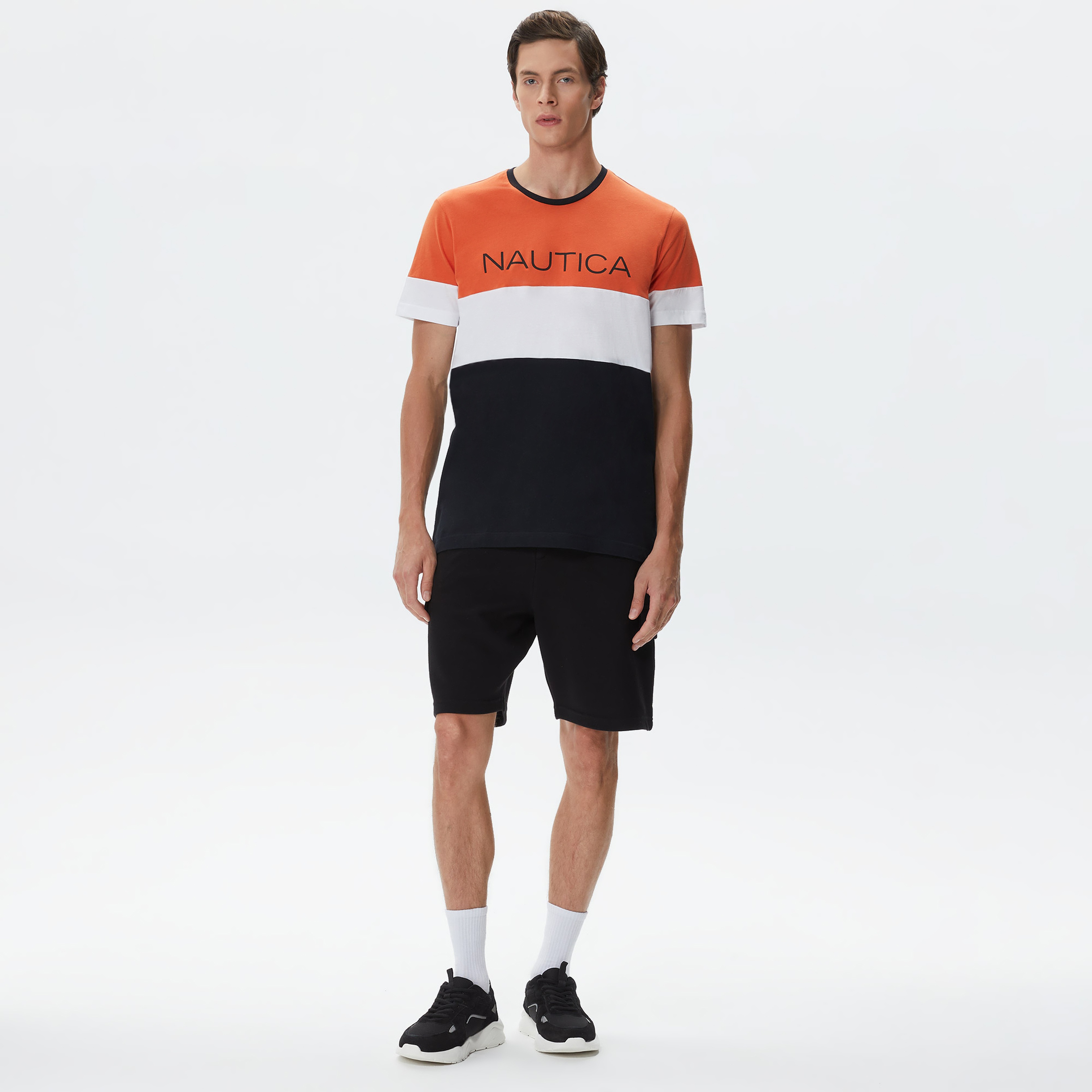 Nautica Erkek Siyah Standart Fit T-Shirt