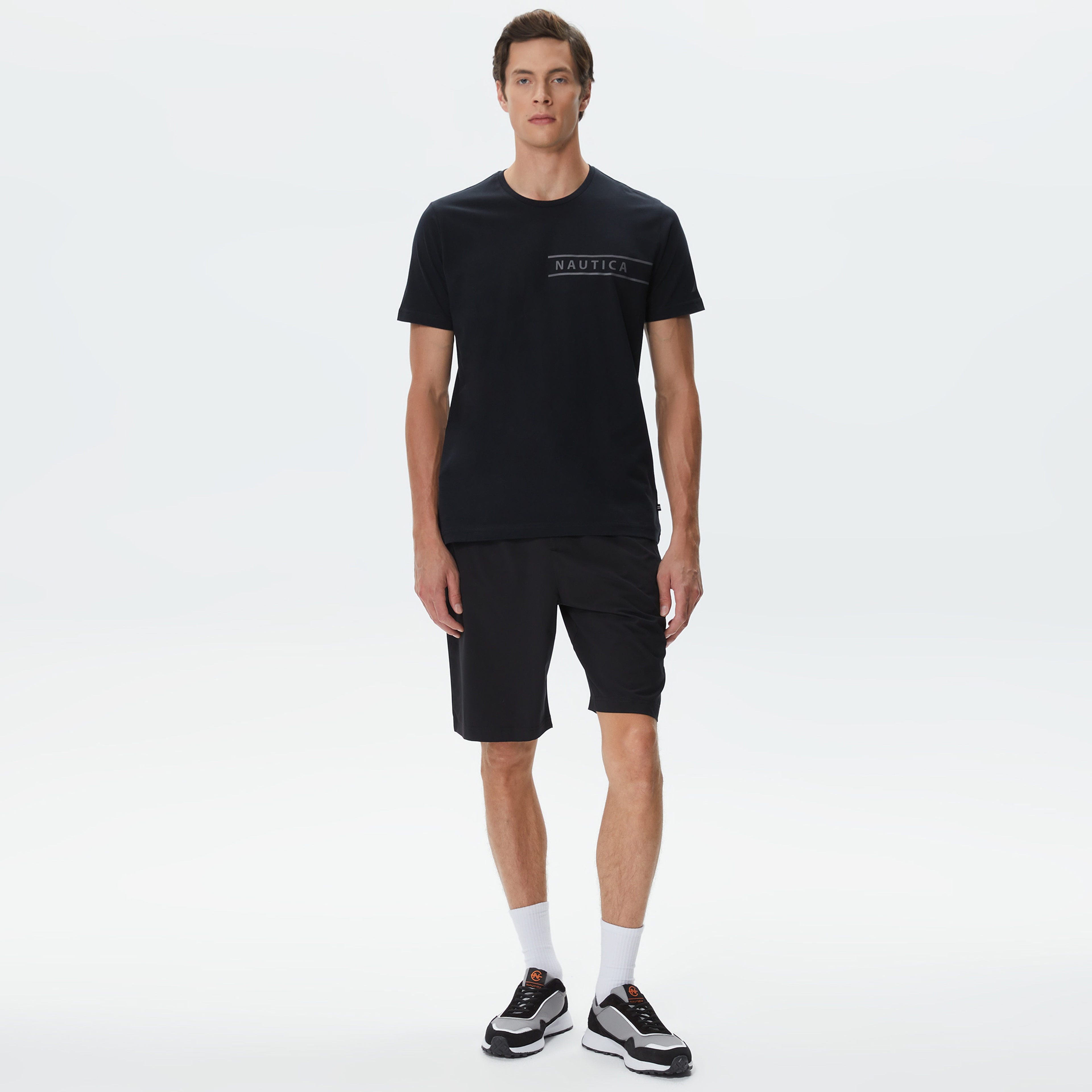 Nautica Erkek Siyah Standart Fit T-Shirt