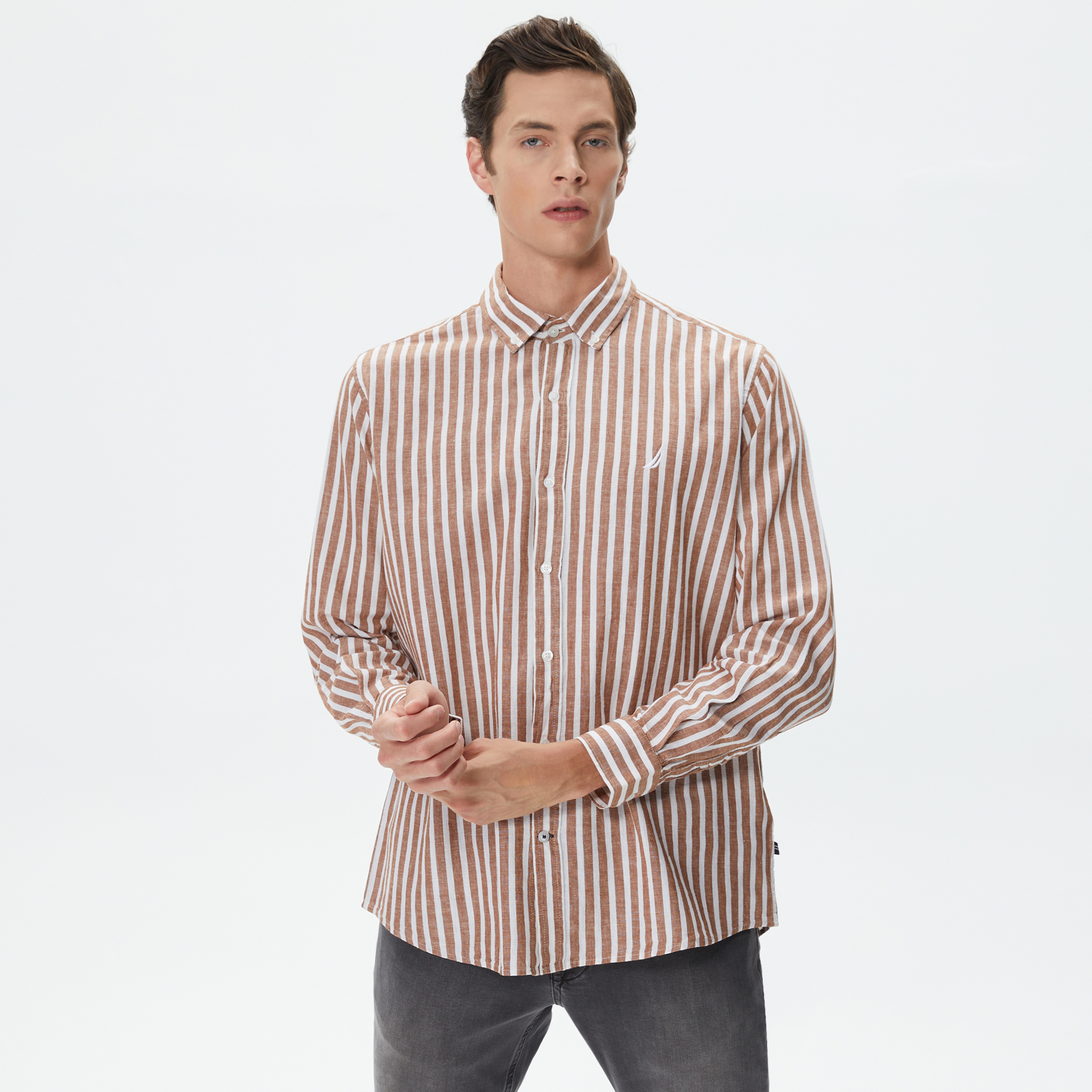 Nautica Erkek Bej Classic Fit Uzun Kollu Çizgili Gömlek