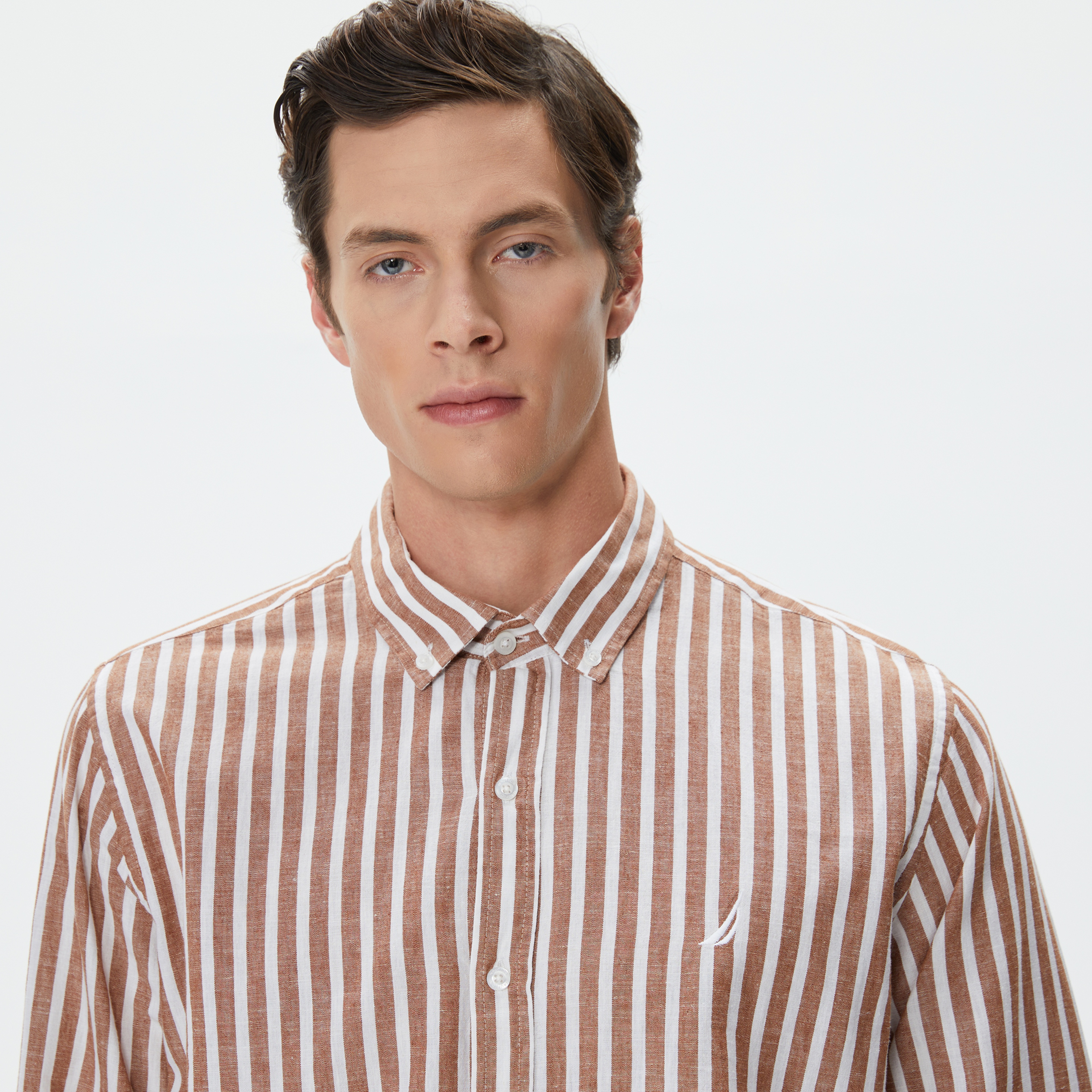 Nautica Erkek Bej Classic Fit Uzun Kollu Çizgili Gömlek