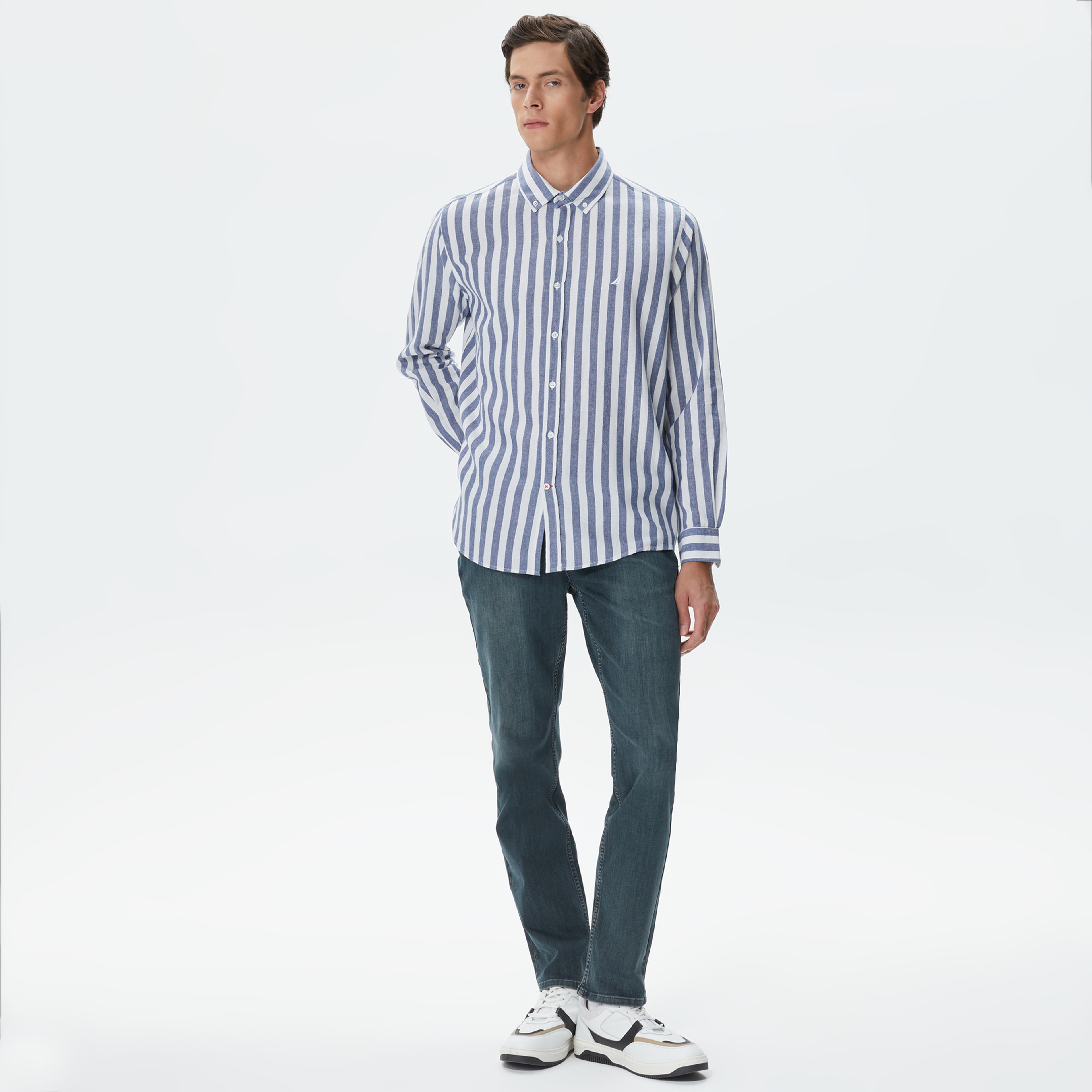 Nautica Erkek Lacivert Classic Fit Uzun Kollu Çizgili Gömlek