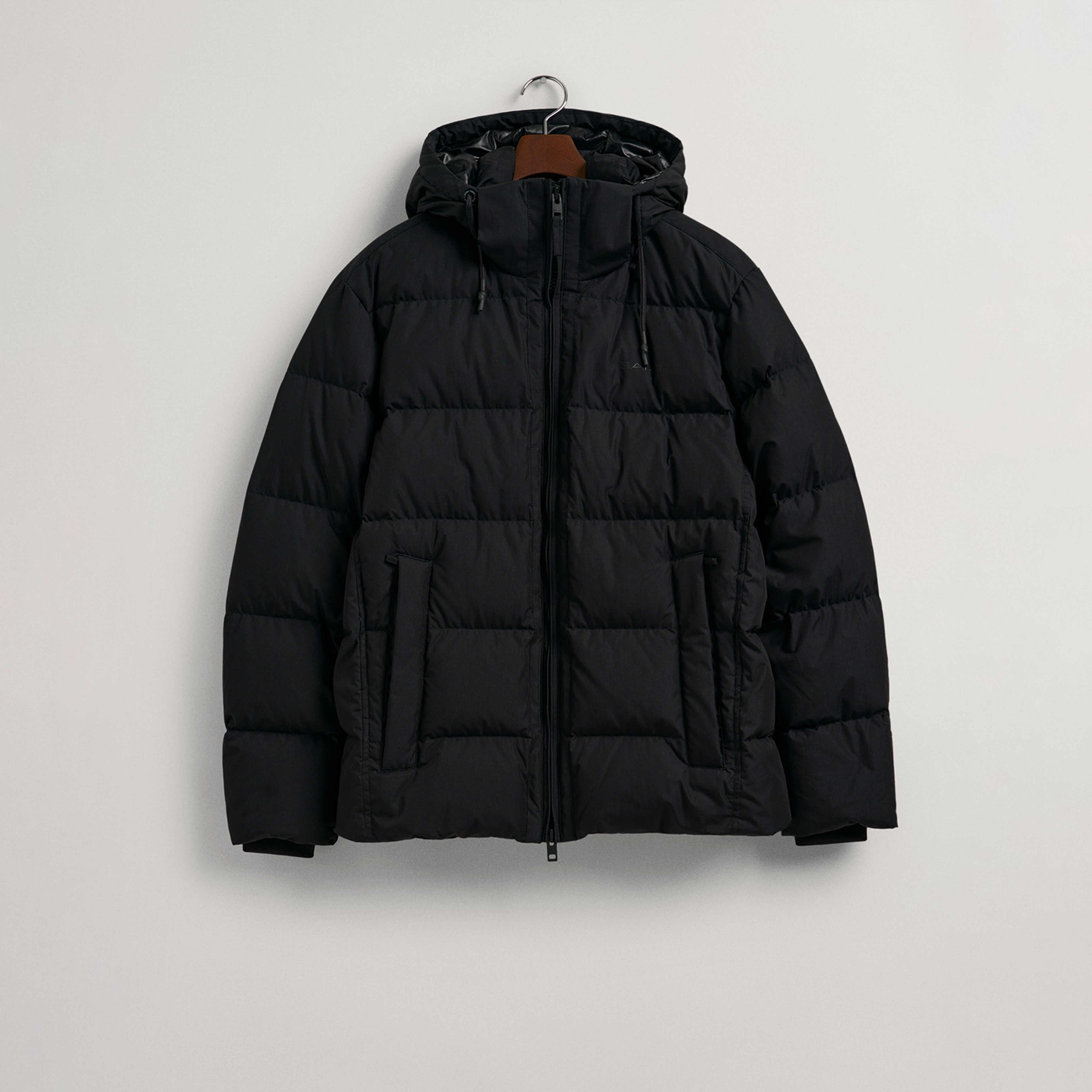 Gant Erkek Siyah Regular Fit Kapüşonlu Mont
